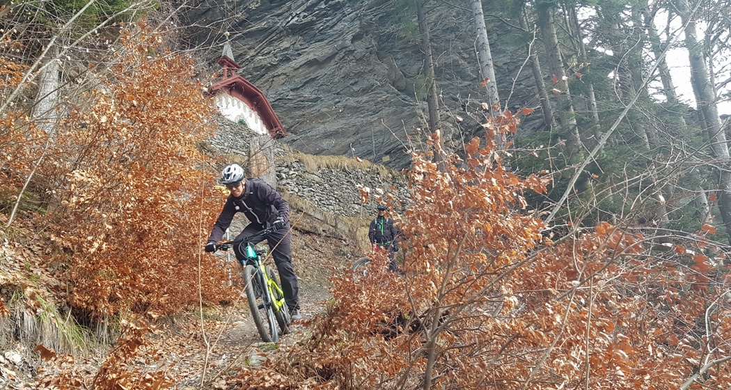 Trail mit St. Luzikapelle