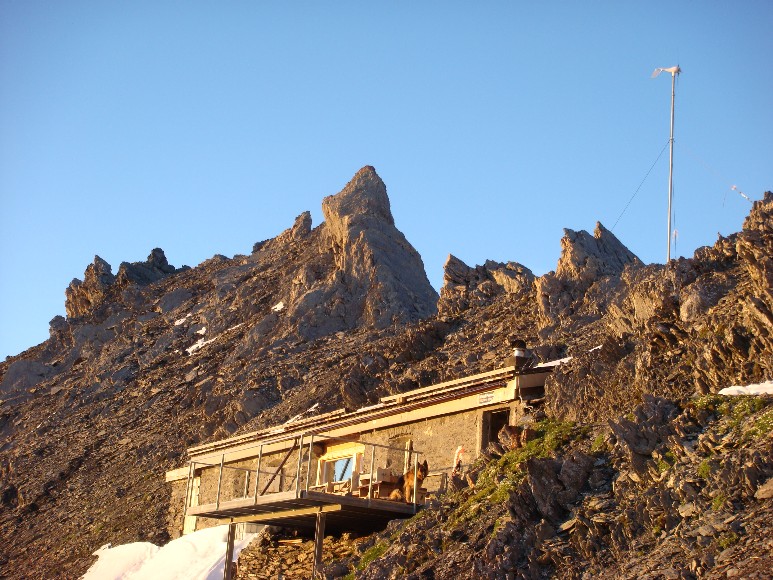Segnespass Mountain Lodge, Elm