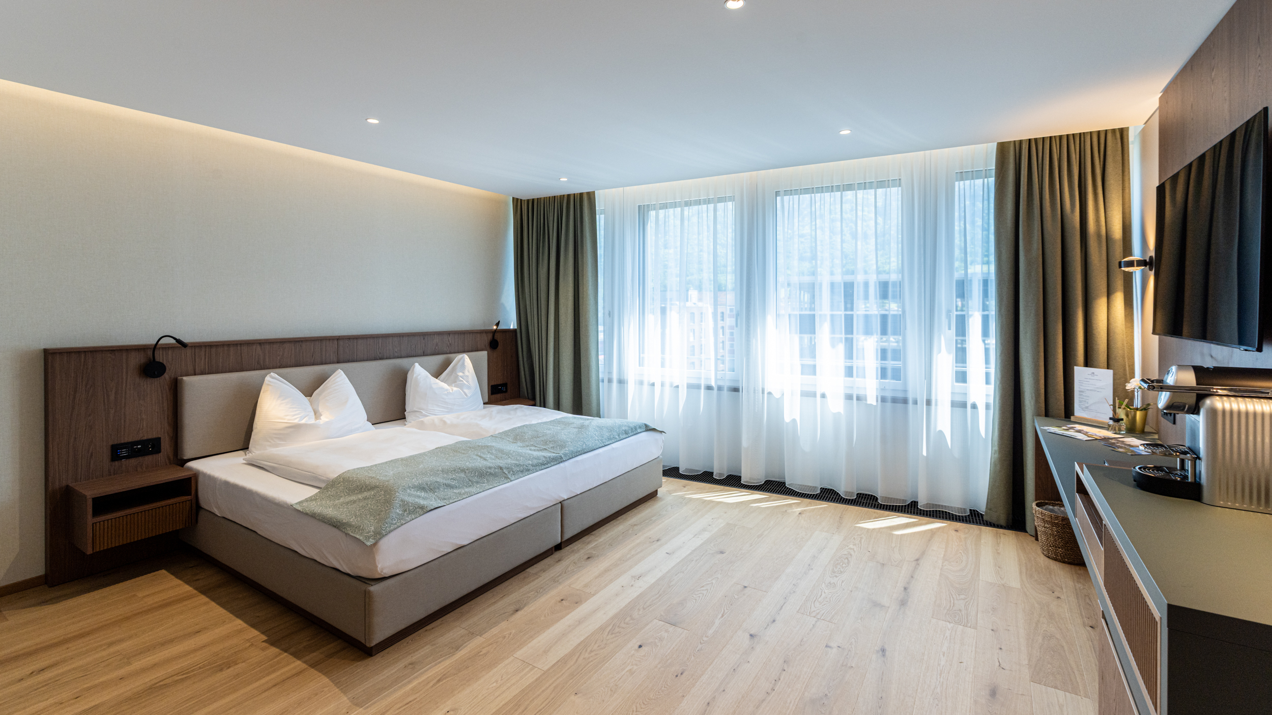 Modern und gemütlich eingerichtetes Doppelzimmer im Alpin Royal Hotel