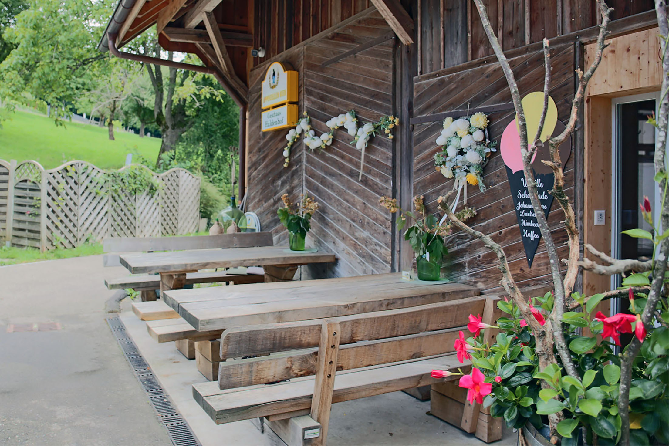 2019c68e7f1a7c6785d44fcdbb15ec4093e41096_Ottoberg_Haldenhof_Aussenansicht.jpg