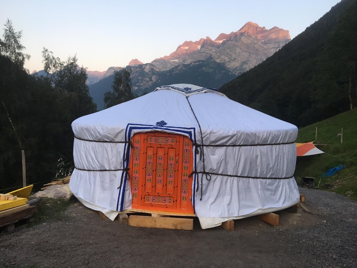 Jurtencamp Glarnerland (ctd_0fc63fe_image)