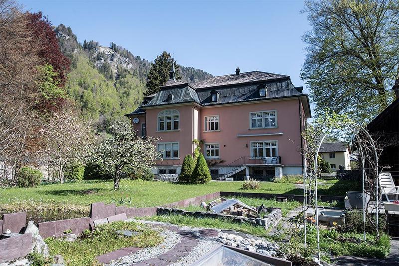 Villa Fasol, Linthal