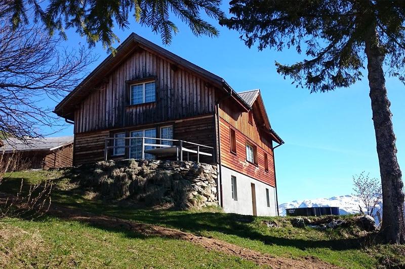 Bänningerhaus (ctd_c081b68_summer)