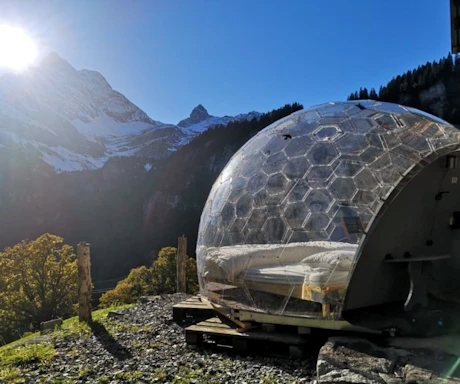 Glas-Iglu Gysenegg, Braunwald - Bubble Travel (ctd_5d1e7a9_summer)