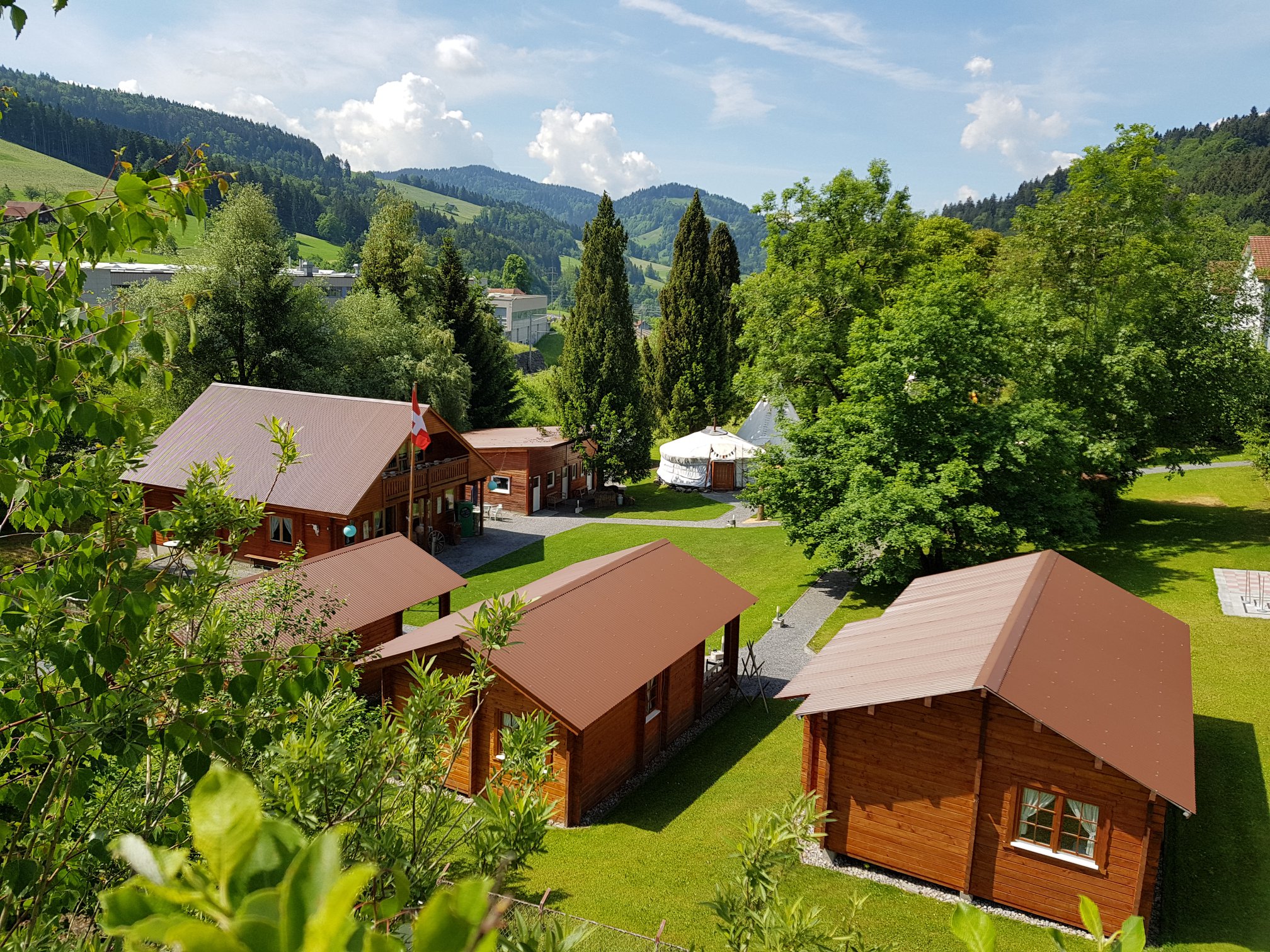 f3c9271b8af13b99f8efe62b0276d50e905bb76e_Villa_Donkey_Village.jpg