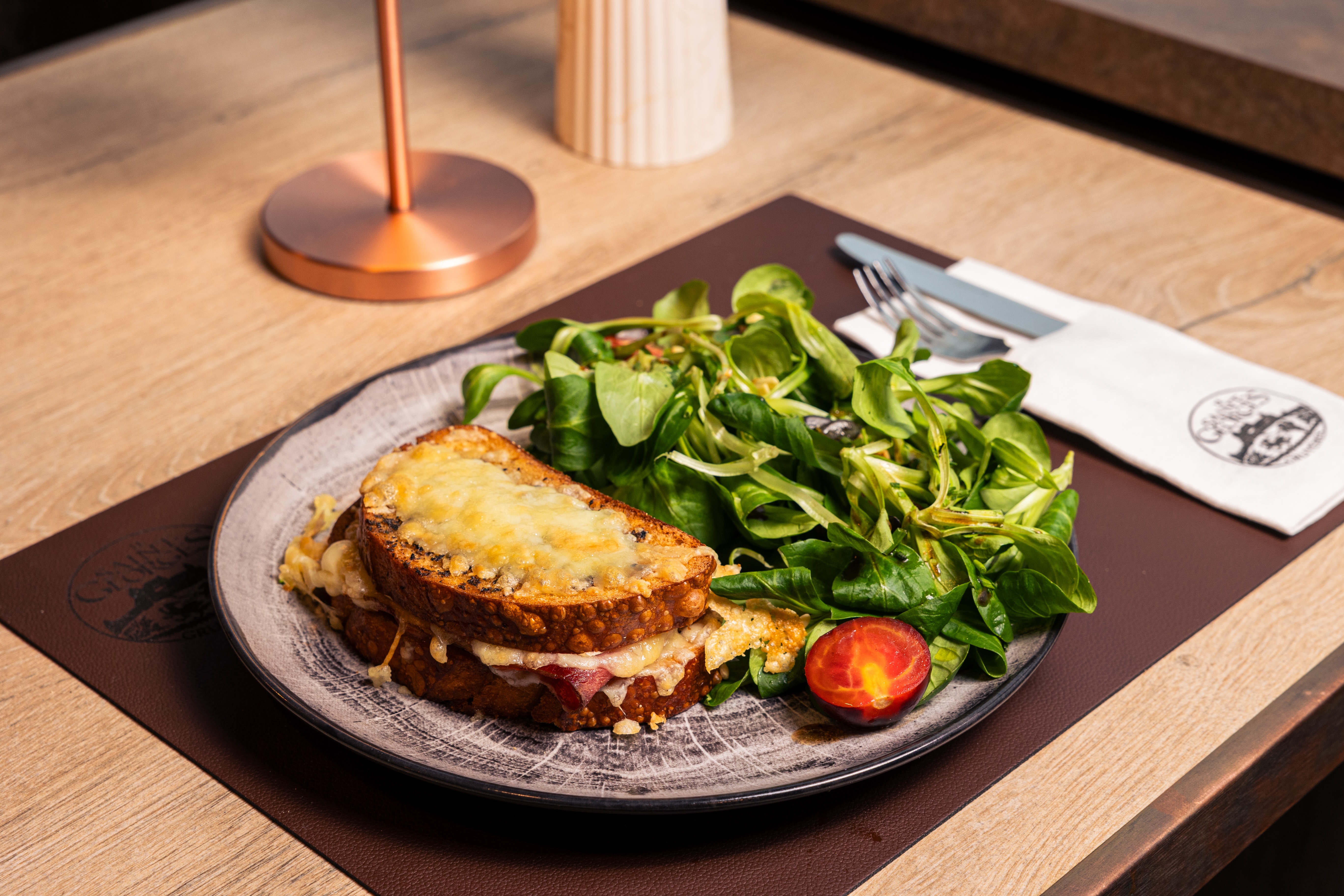 Le Saint Georges – Bild