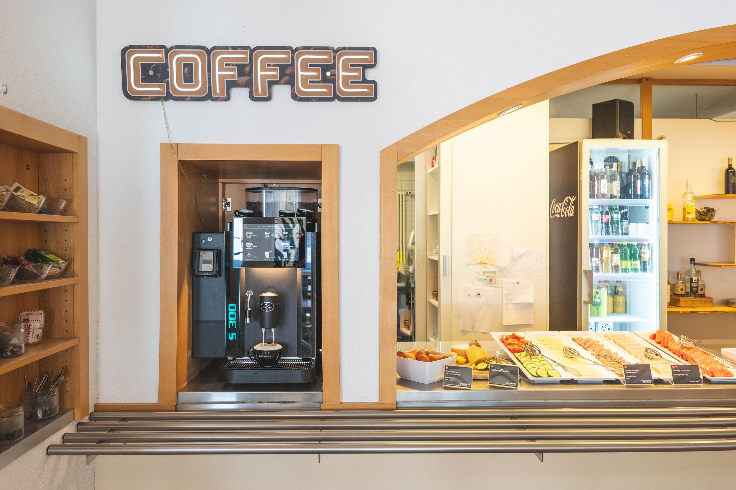 Engelberg Youth Hostel – image