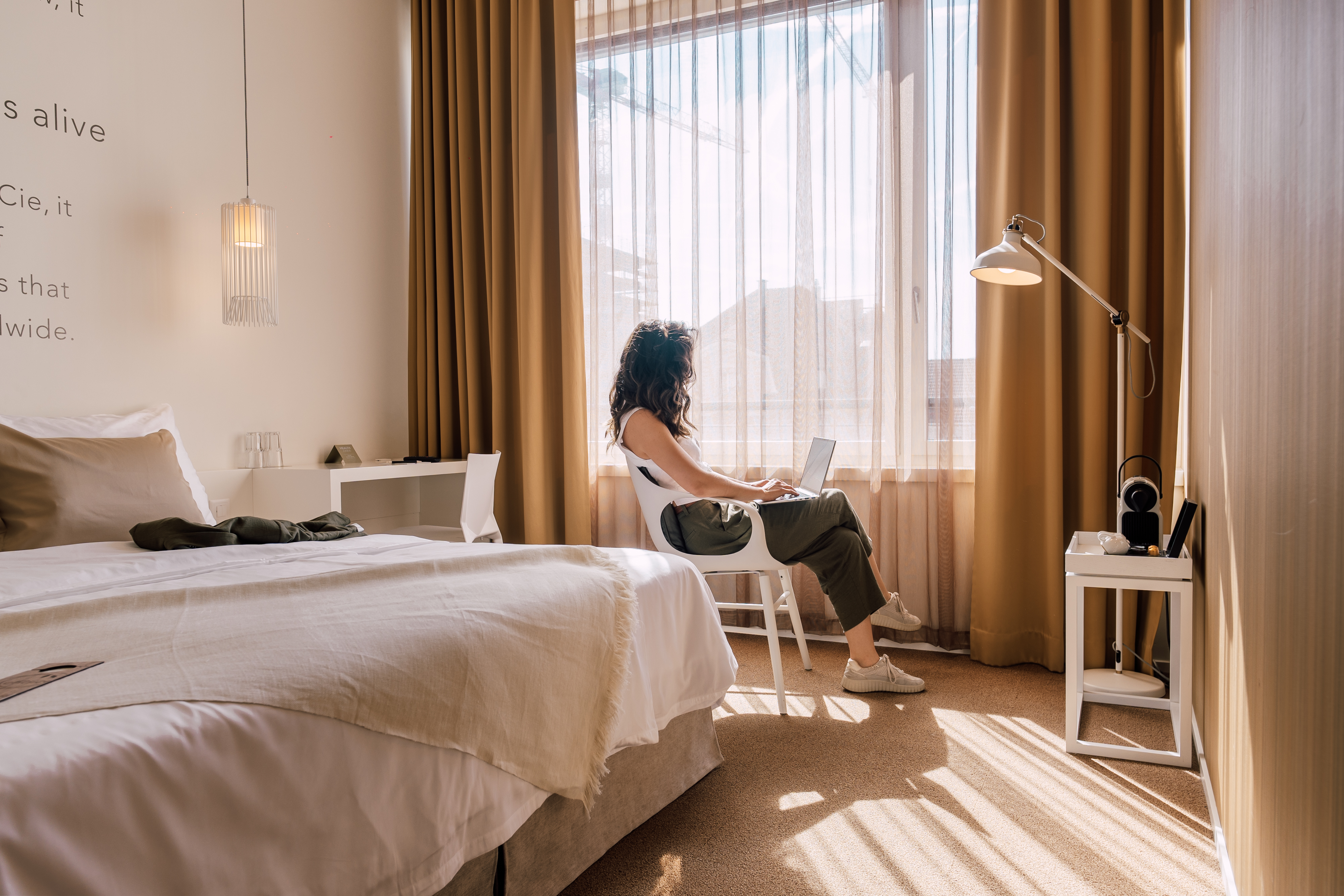 Trafo Hotel – Bild