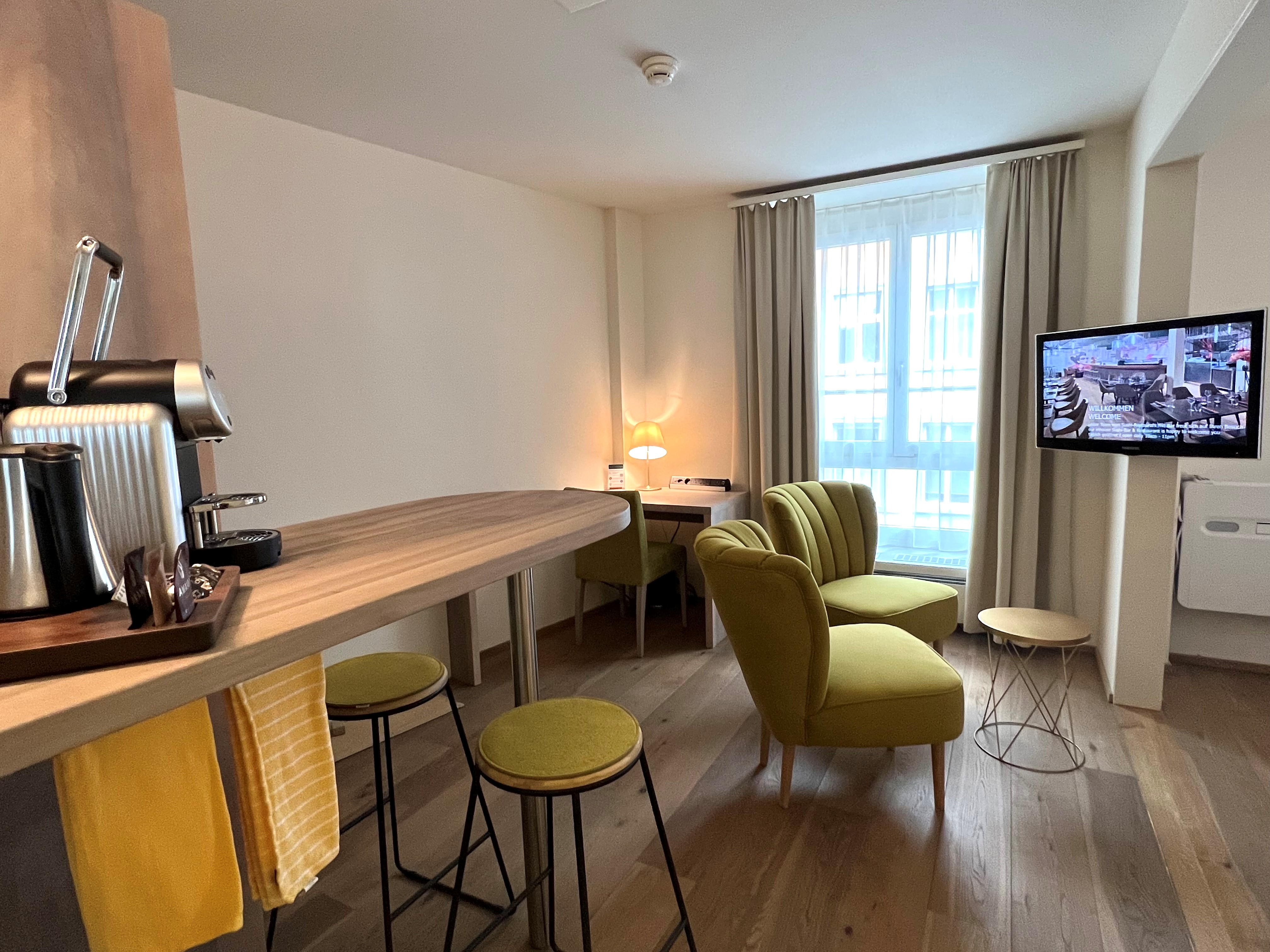 PLATZHIRSCH ZURICH Downtown Boutique Hotel & Sushi Lounge – Bild