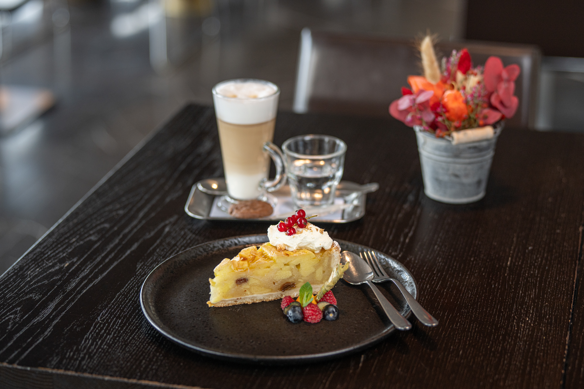 Hotel Marina Lachen – image