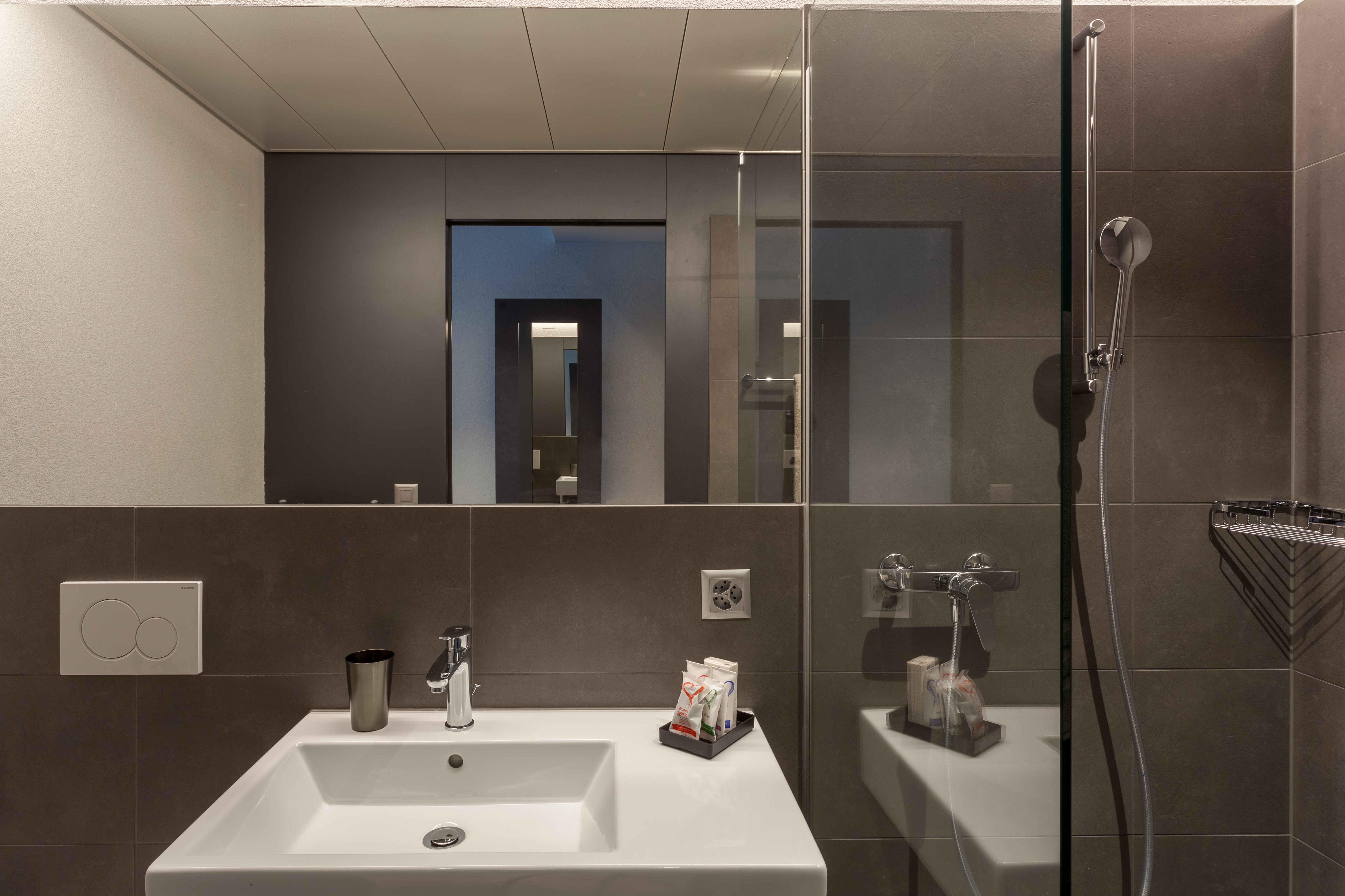 Centurion Towerhotel – image