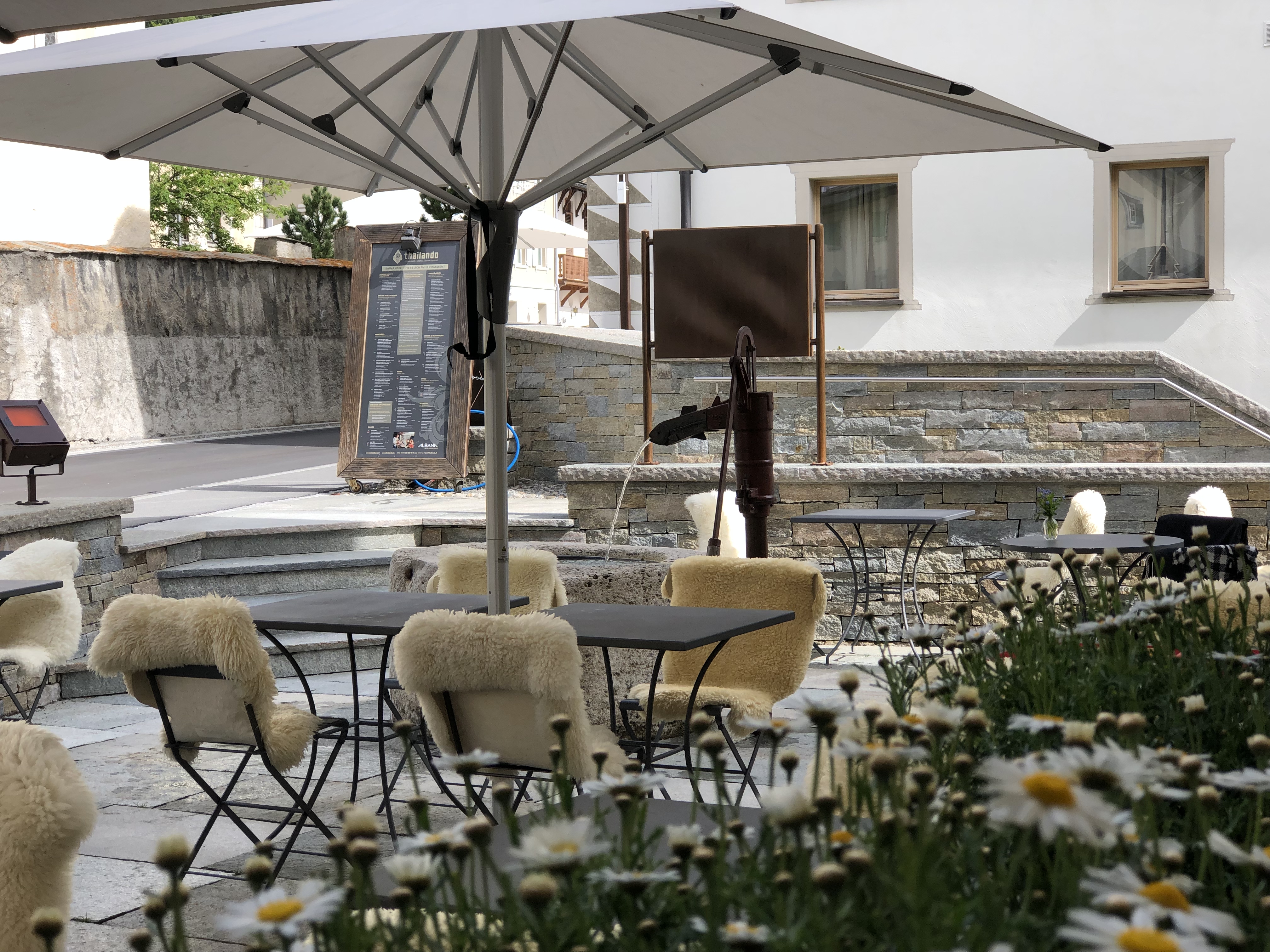 Albana Hotel – image