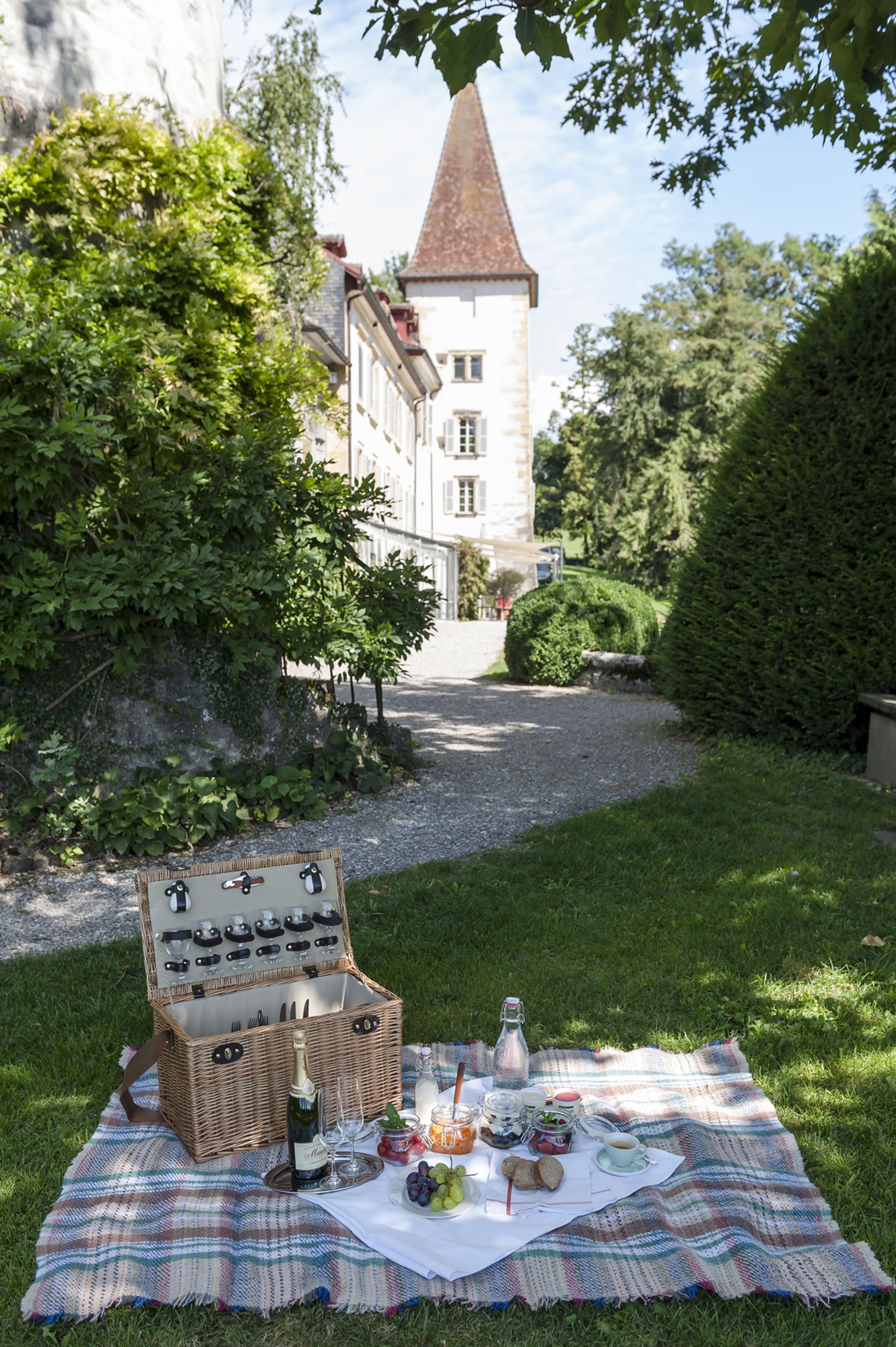 Schloss Münchenwiler – Bild