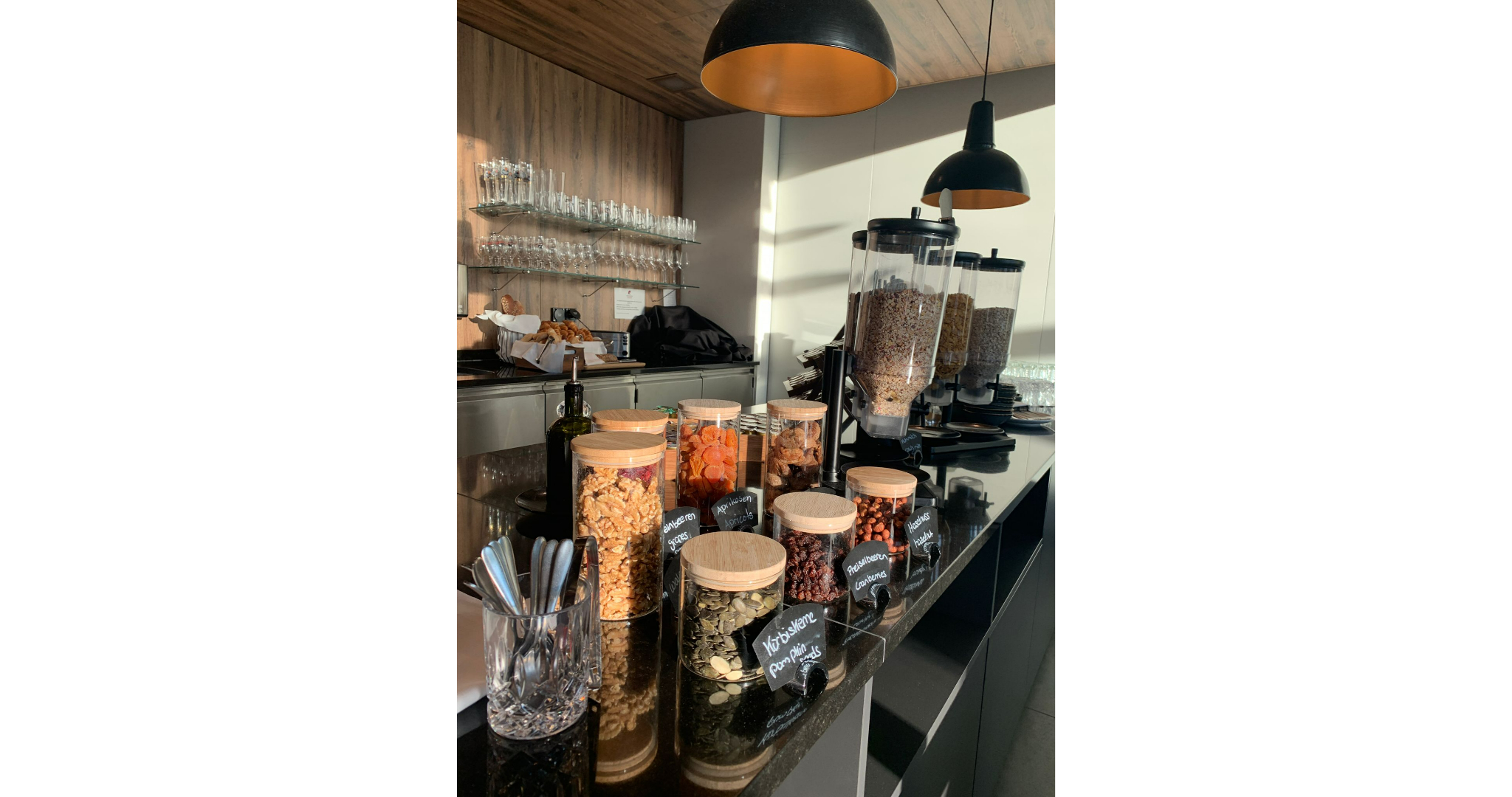 Centurion Towerhotel – image