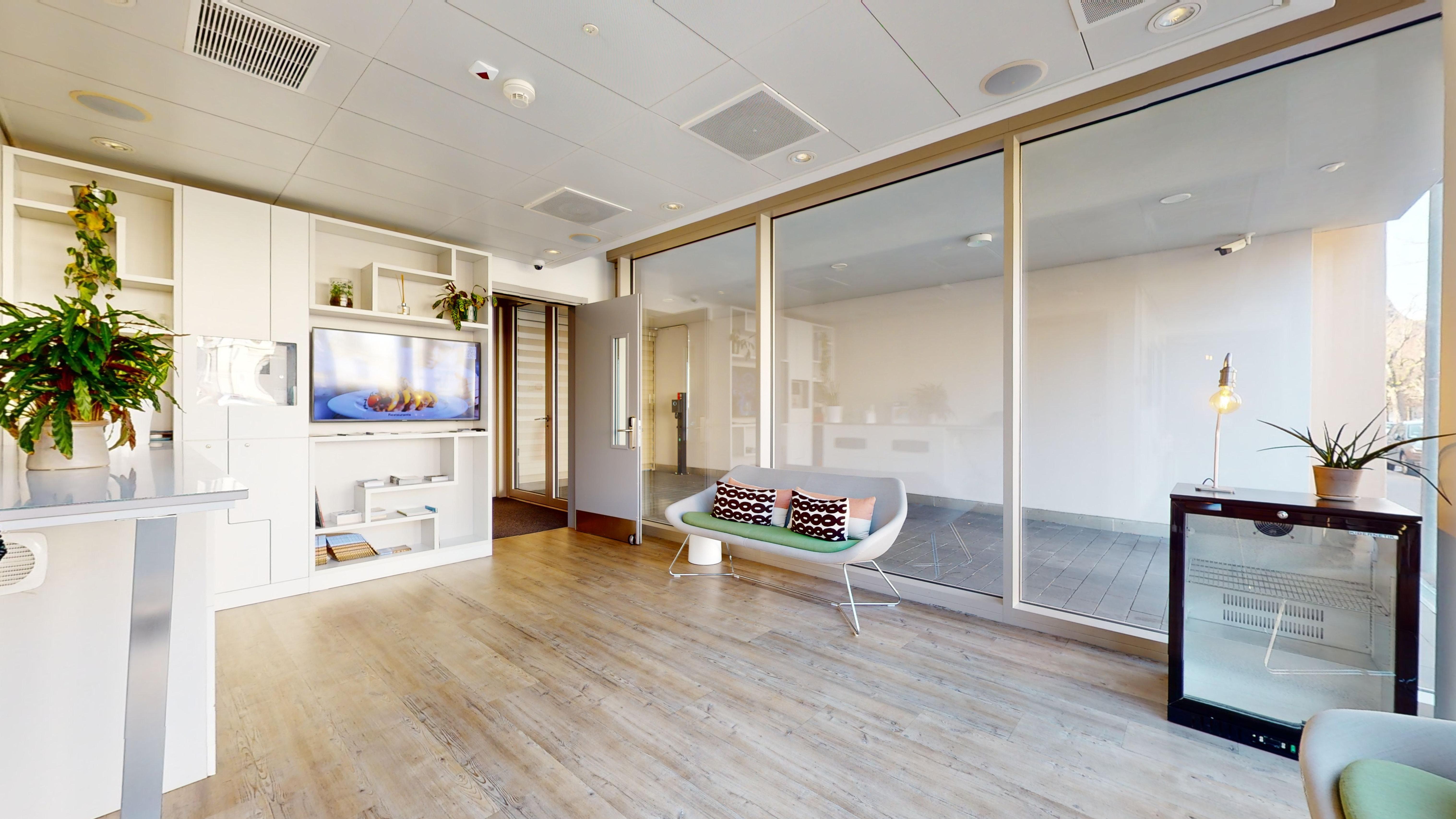 Appart'hôtel Nonanteneuf Vevey – immagine