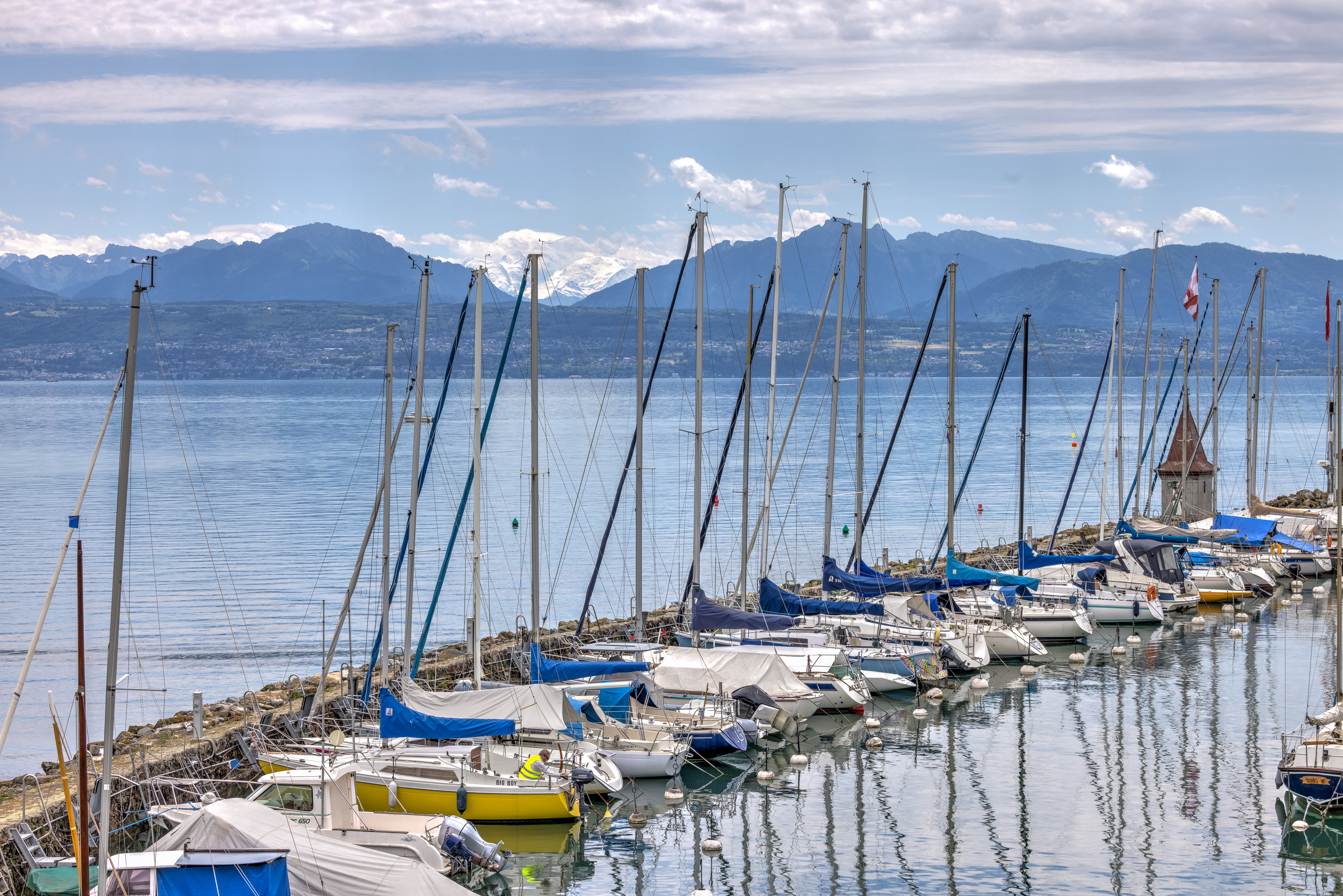 Blick auf Hafen und See Blick auf Hafen und See