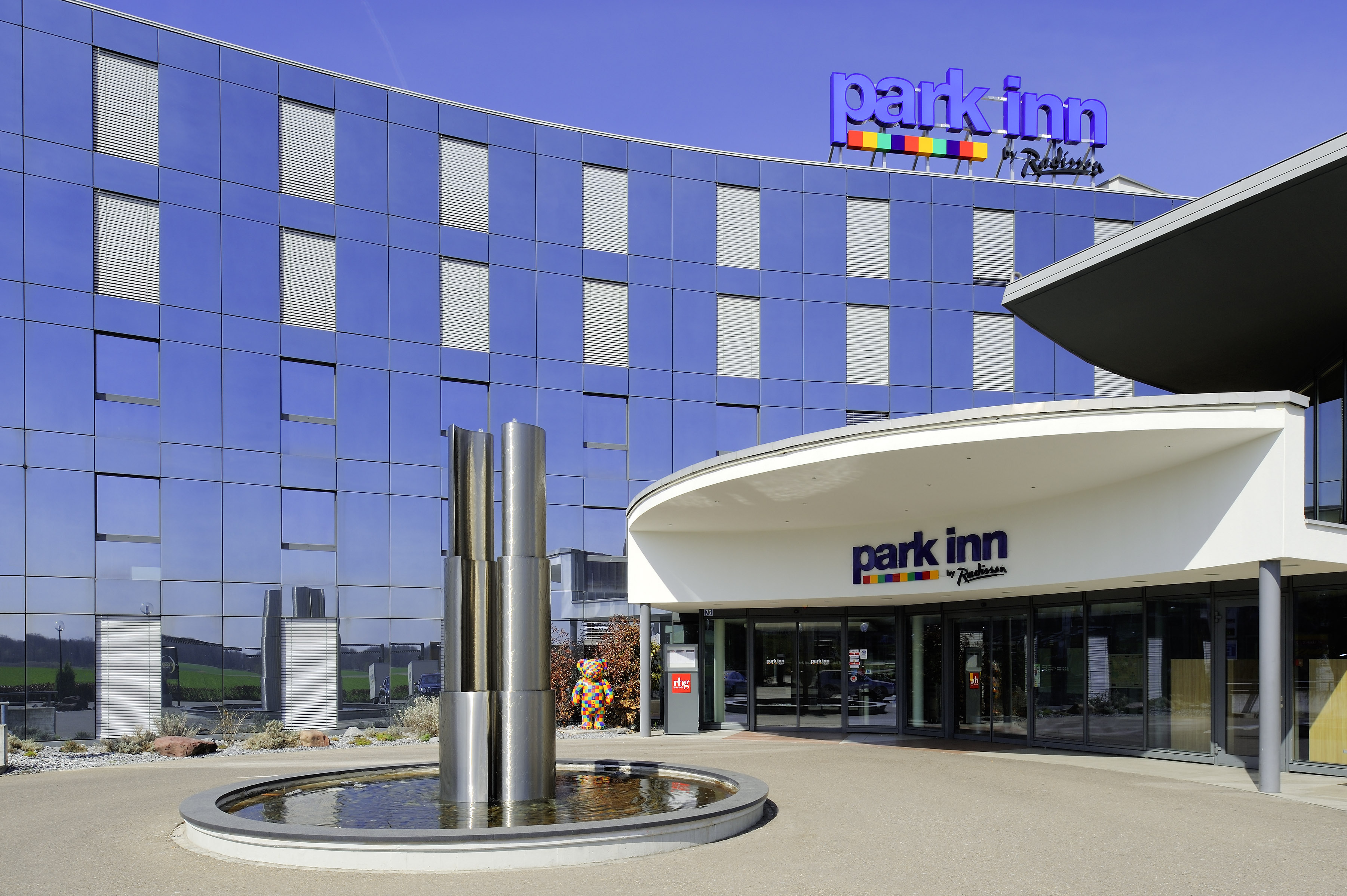 Radisson Hotel Zurich Airport – Bild
