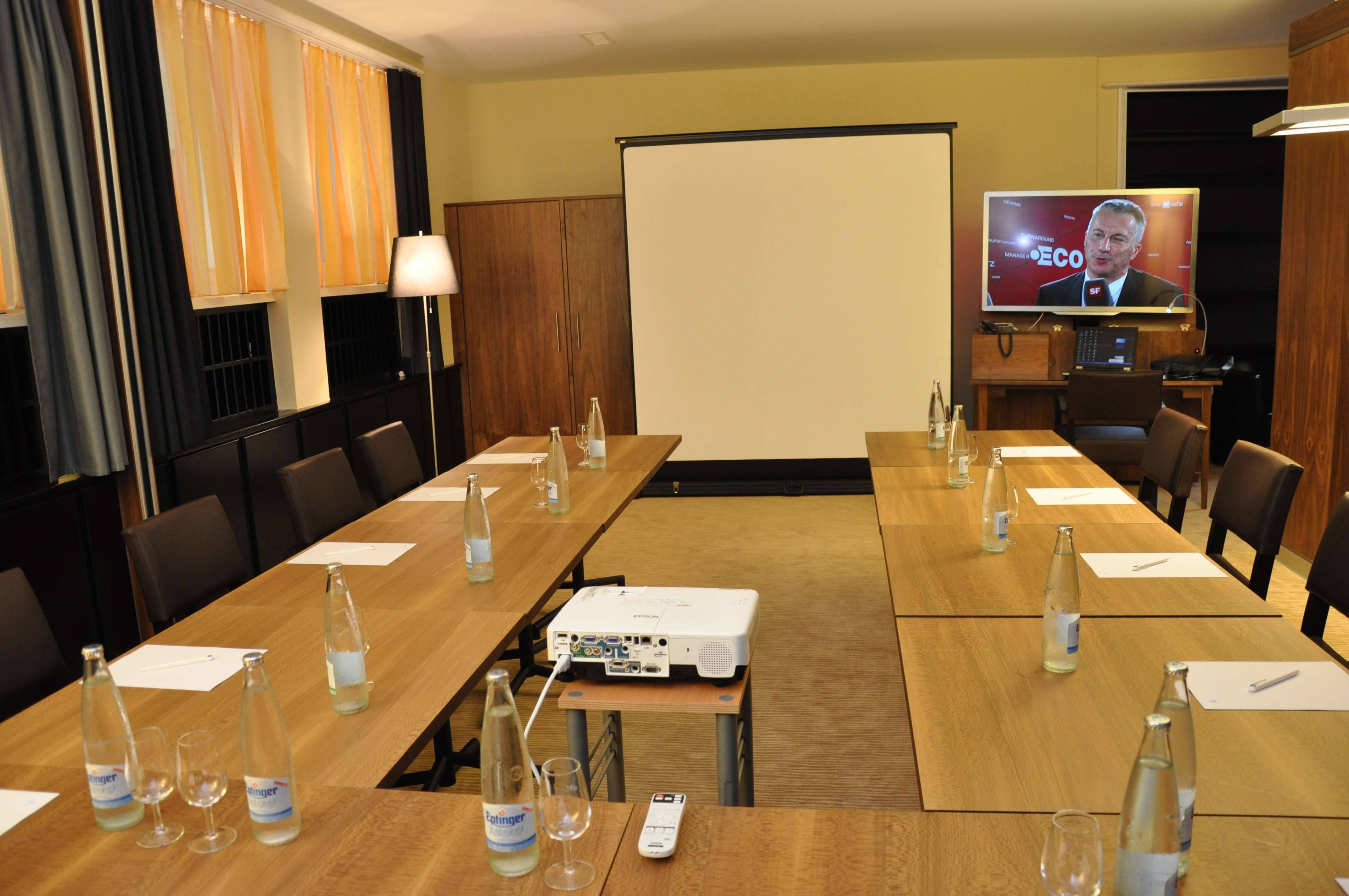 Hotel Du Commerce (hs-st_varia_44fed39)
