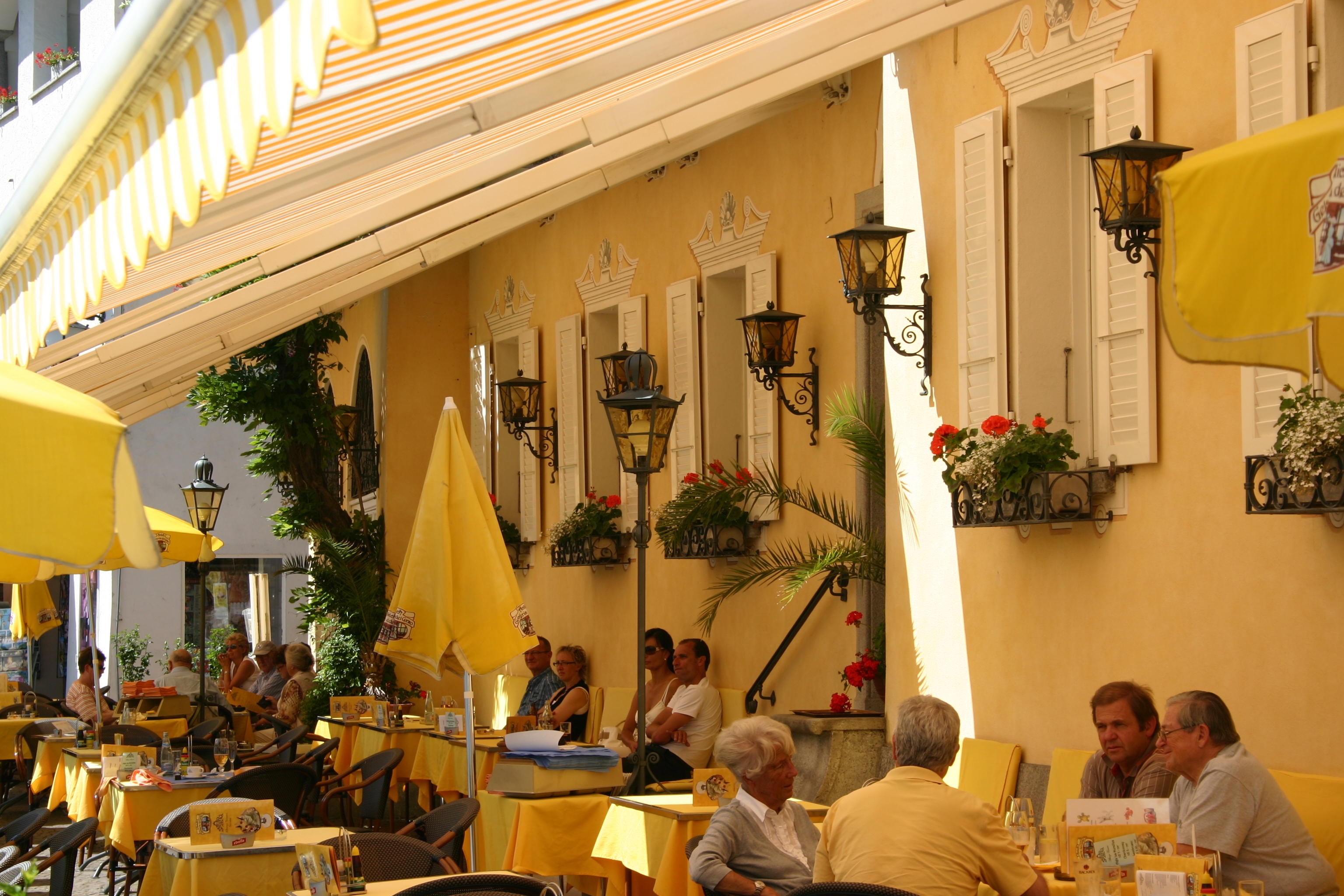 Boulevard-Café Boulevard-Café