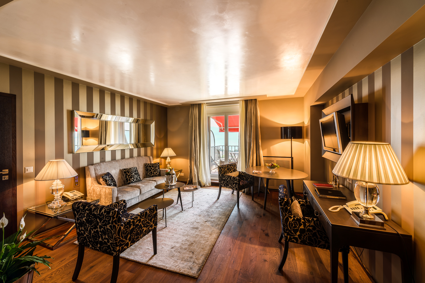 Salon de la Suite Contemporaine Salon de la Suite Contemporaine