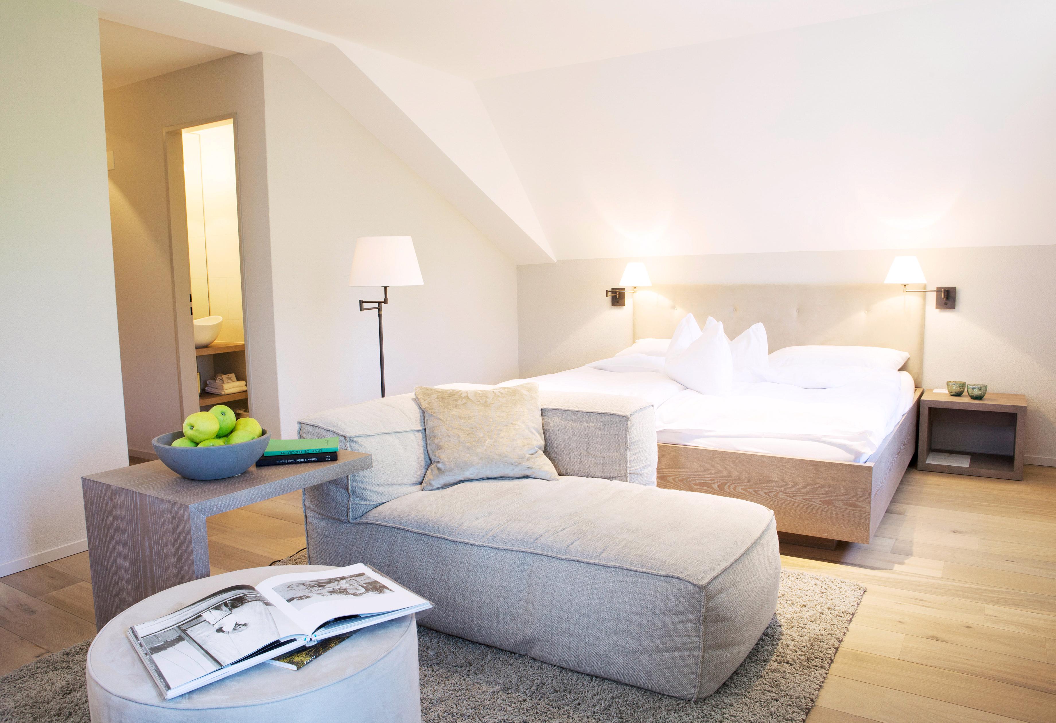 Charming Deluxe Charming Deluxe