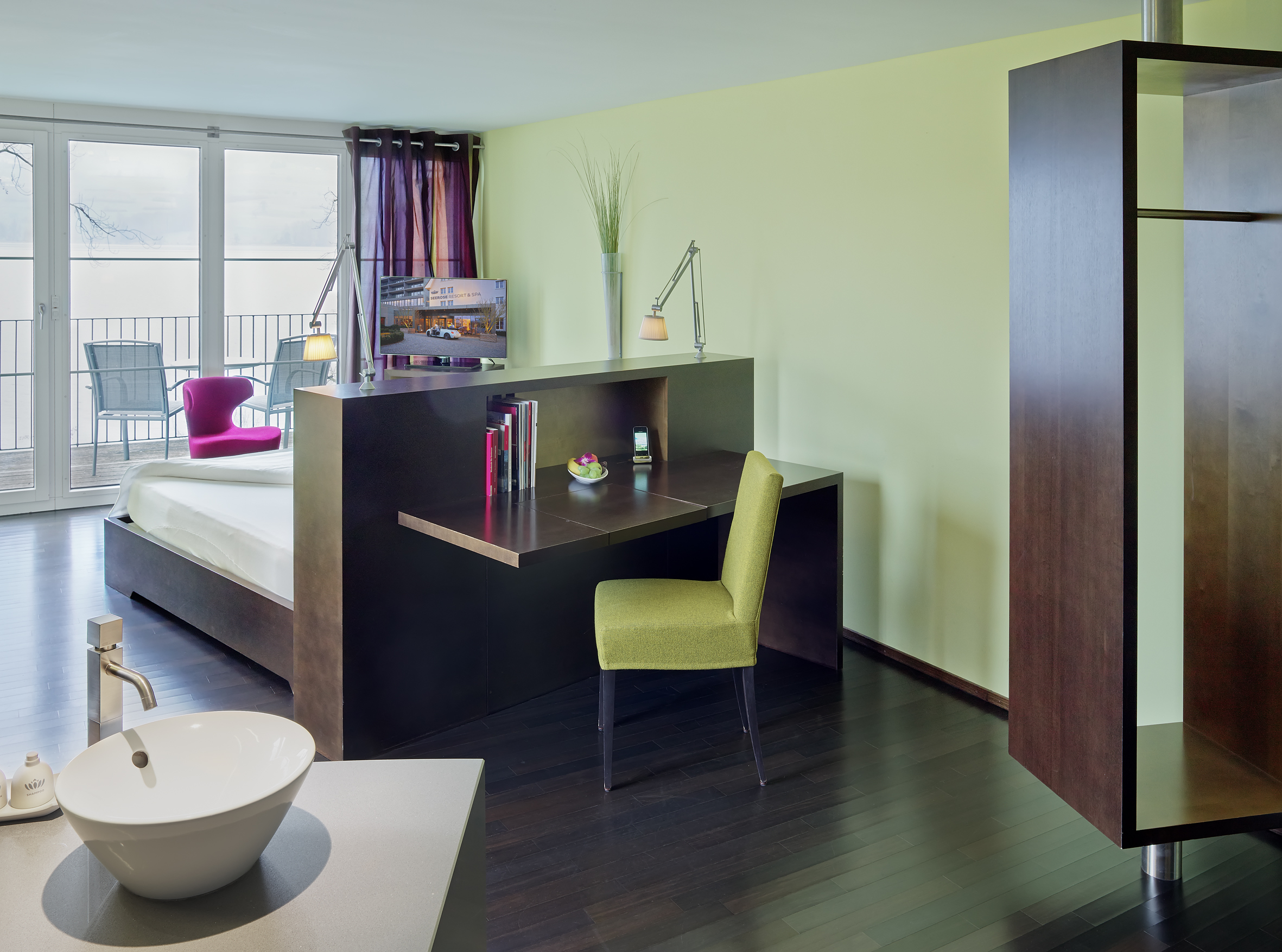 Elements Zimmer, See Elements Zimmer, See