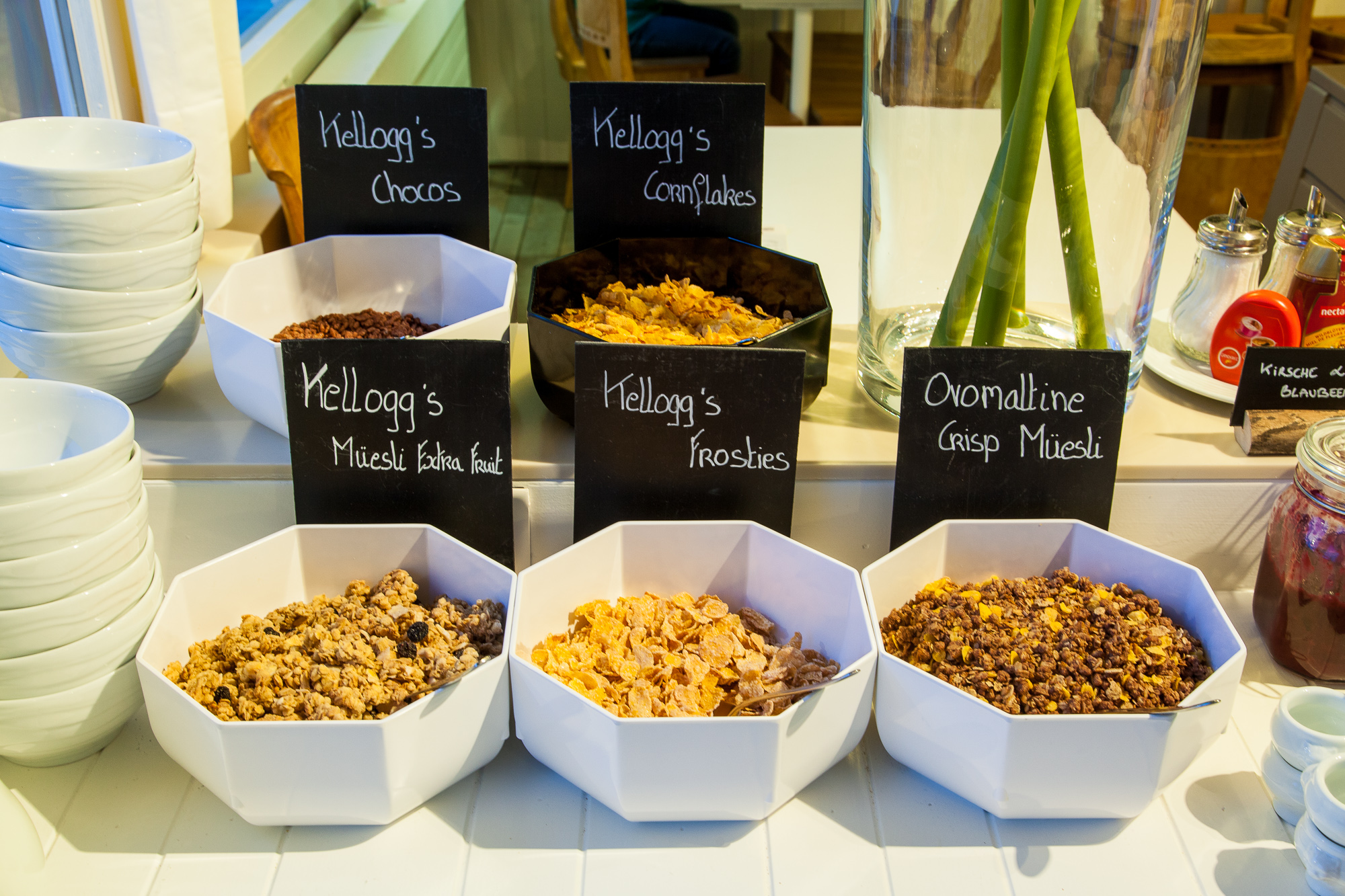 Petit Dejeuner Petit Dejeuner