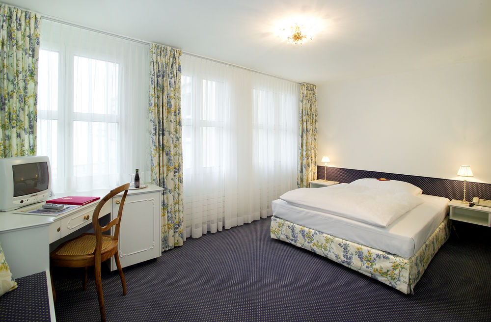 camera singola camera singola