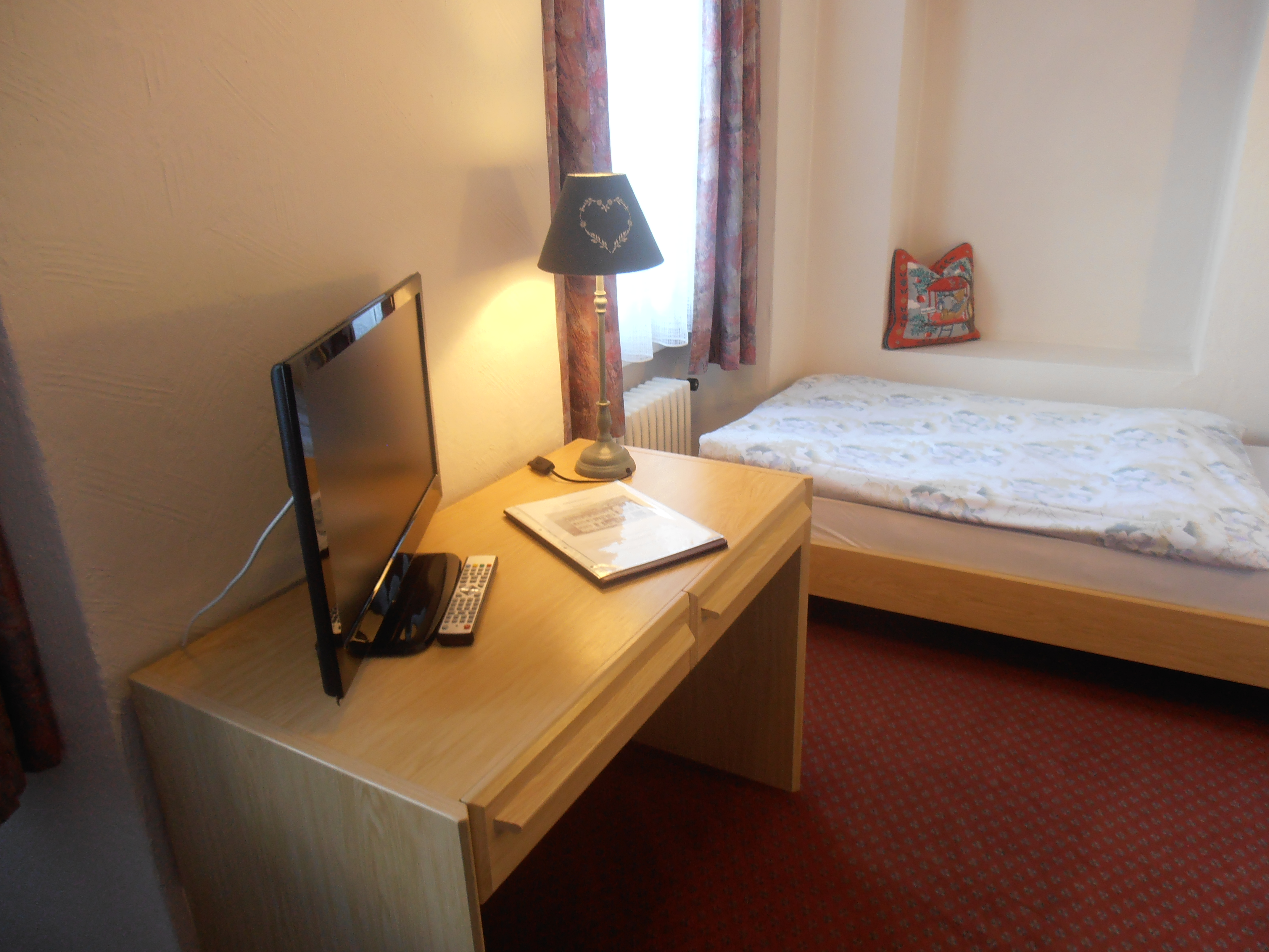 Einzelzimmer Einzelzimmer