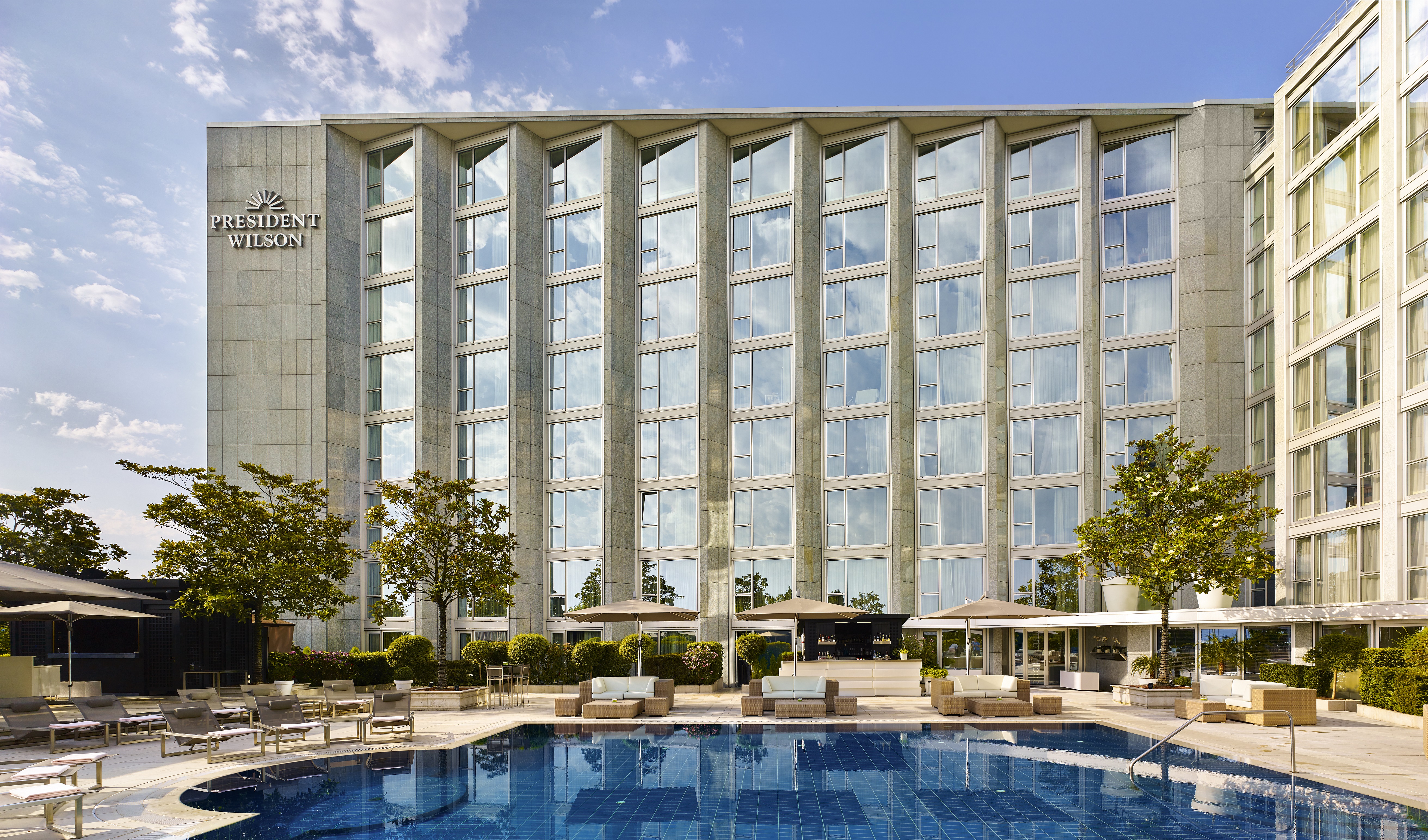 Poolgarden Terrace Poolgarden Terrace