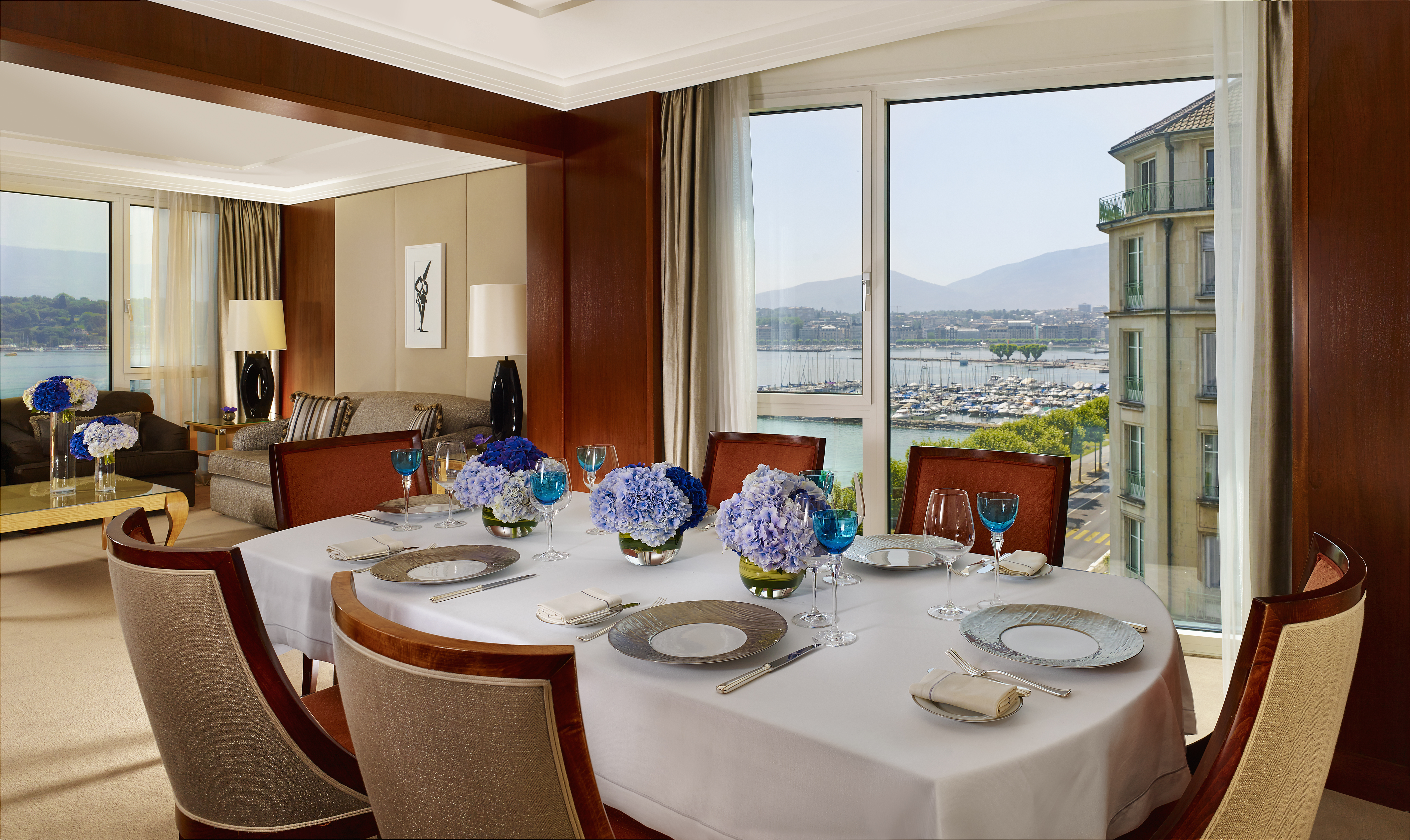 Presidential Suite Lake View dining room Presidential Suite Lake View dining room