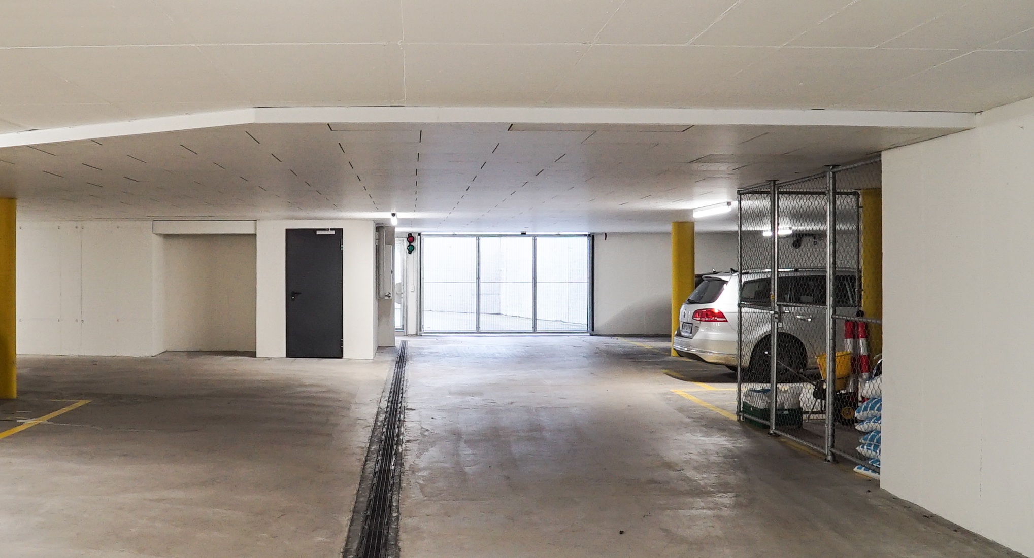 Tief Garage Tief Garage