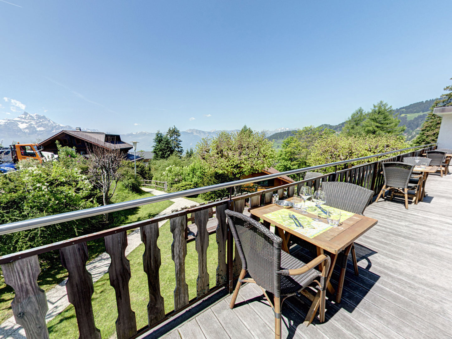 Hôtel Alpe Fleurie – image