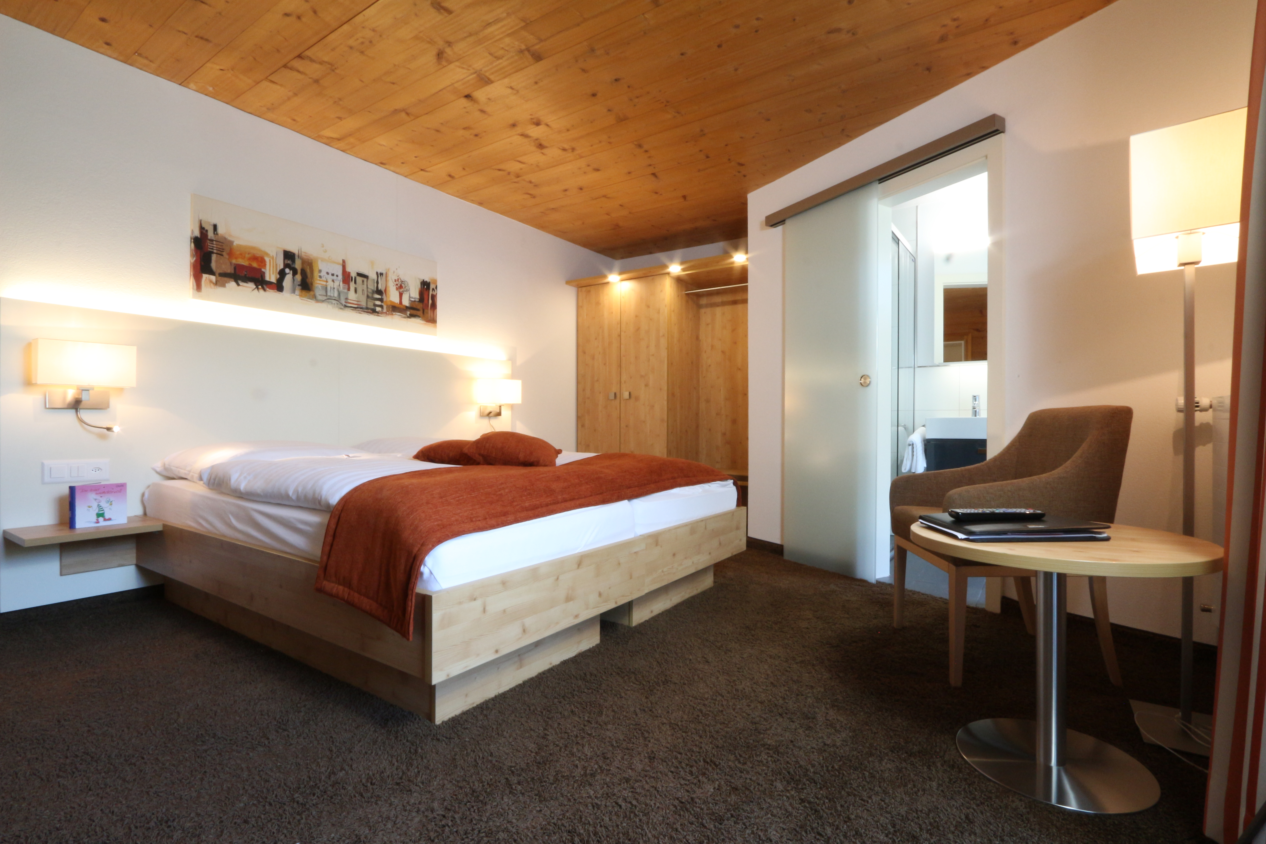 Wohlfühl-Zimmer neu, Turm Hotel Grächerhof Wohlfühl-Zimmer neu, Turm Hotel Grächerhof