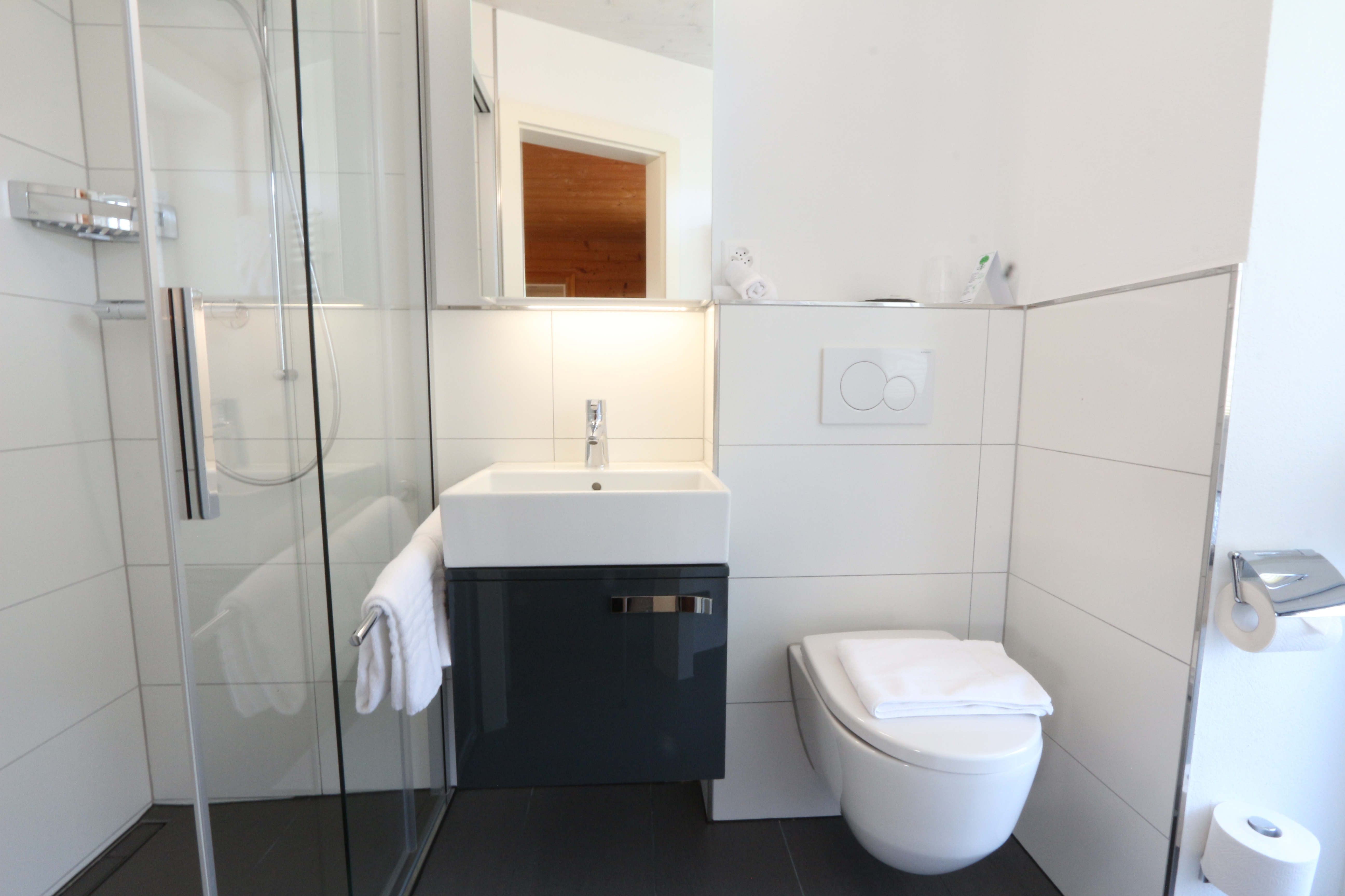 Wohlfühl-Zimmer neu, Turm Hotel Grächerhof Wohlfühl-Zimmer neu, Turm Hotel Grächerhof