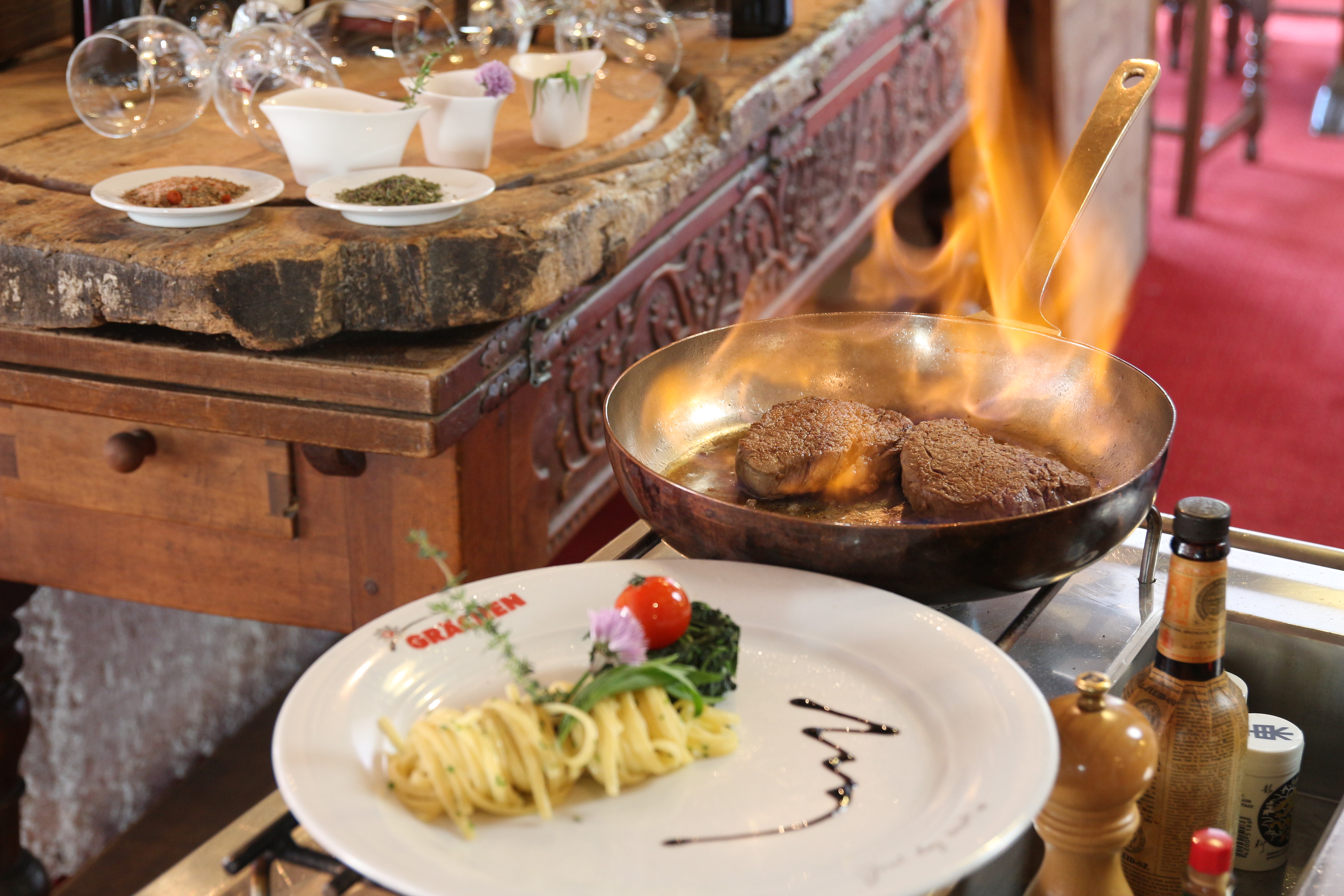 Restaurant, Turm Hotel Grächerhof Restaurant, Turm Hotel Grächerhof