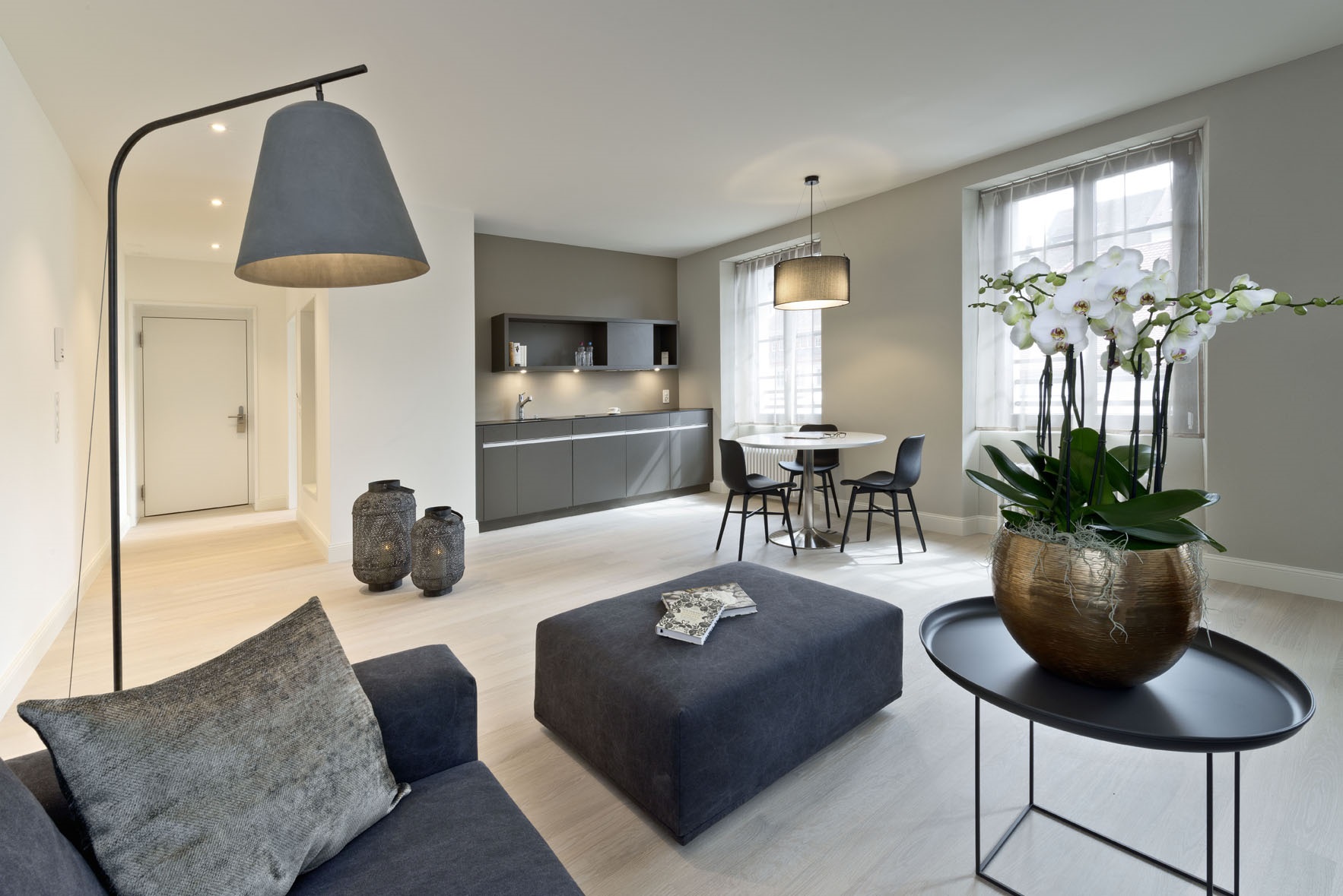 Hotel Kettenbrücke – image