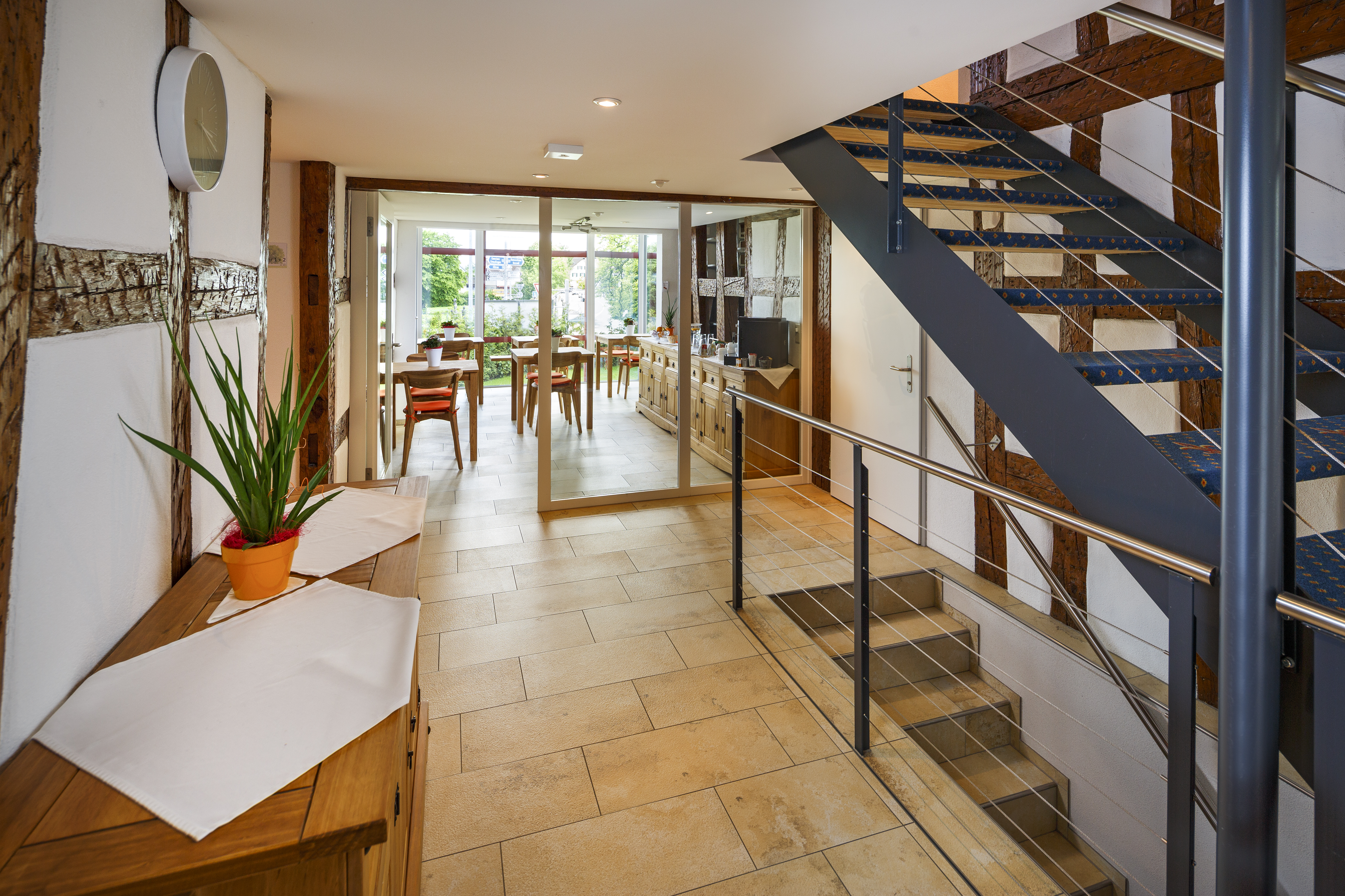 Frühstück/Lobby - Nebengebäude Lindeneck Frühstück/Lobby - Nebengebäude Lindeneck