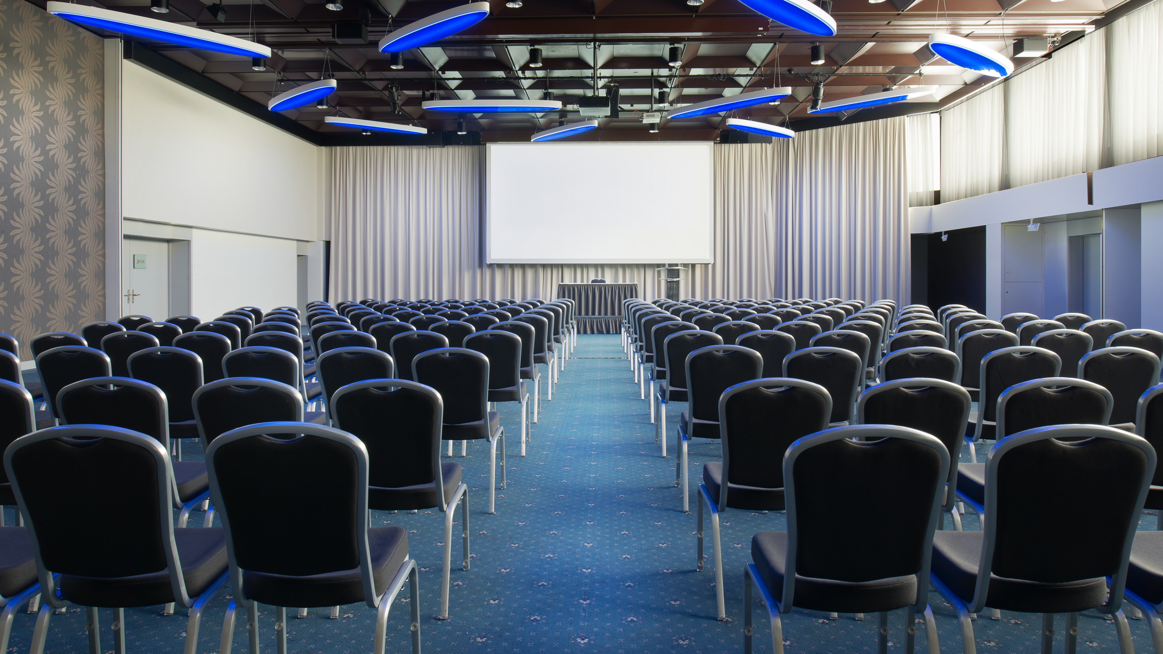 Gottfried Keller Ball Room classroom set up Gottfried Keller Ball Room classroom set up