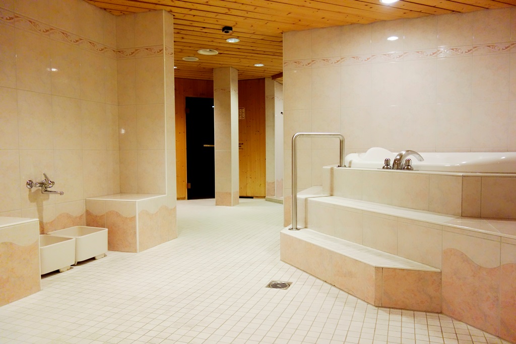 Whrilwanne Whrilwanne