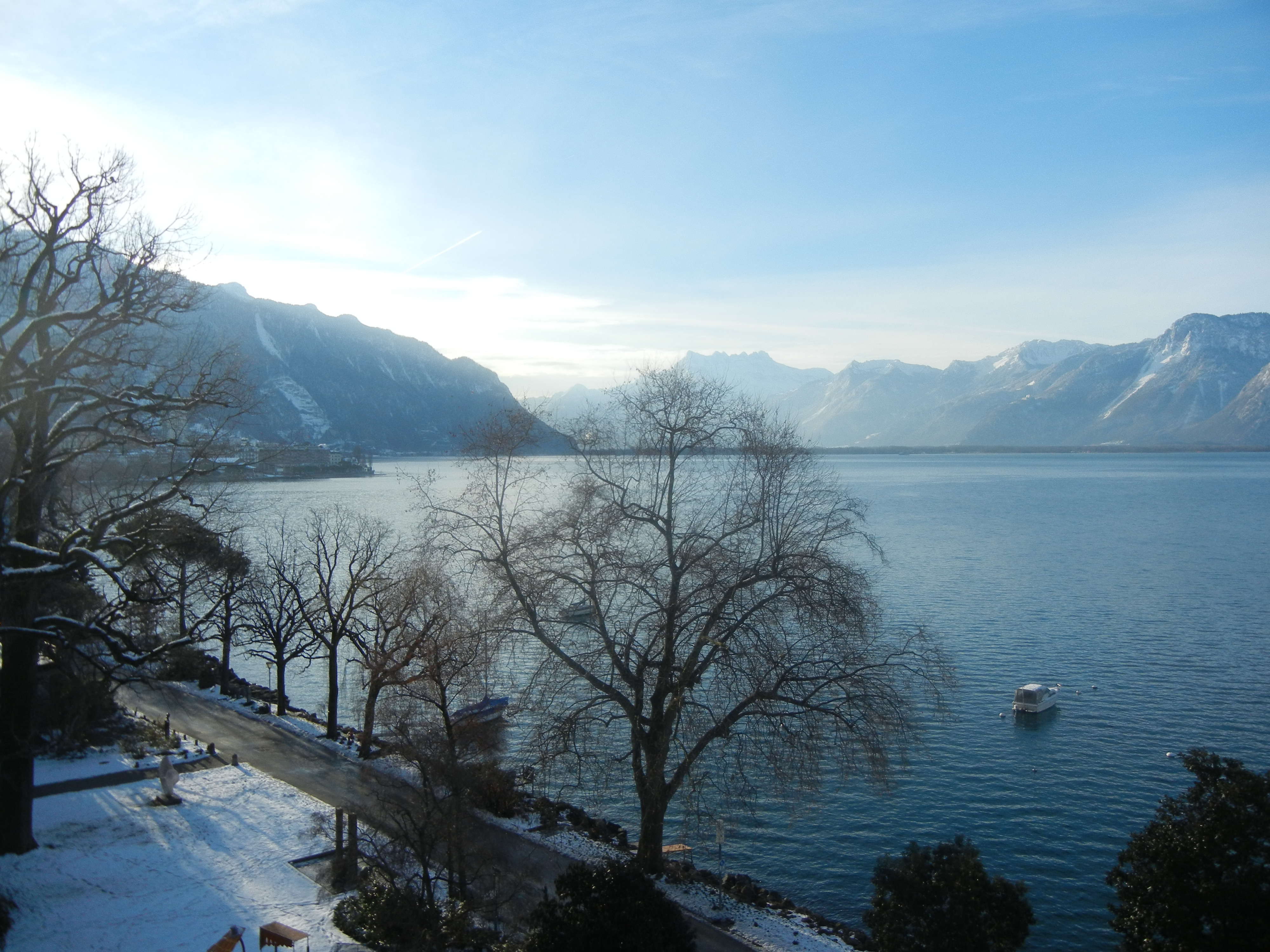 Vue lac en hiver Vue lac en hiver