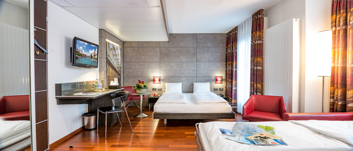 Drei-Bett-Zimmer Drei-Bett-Zimmer