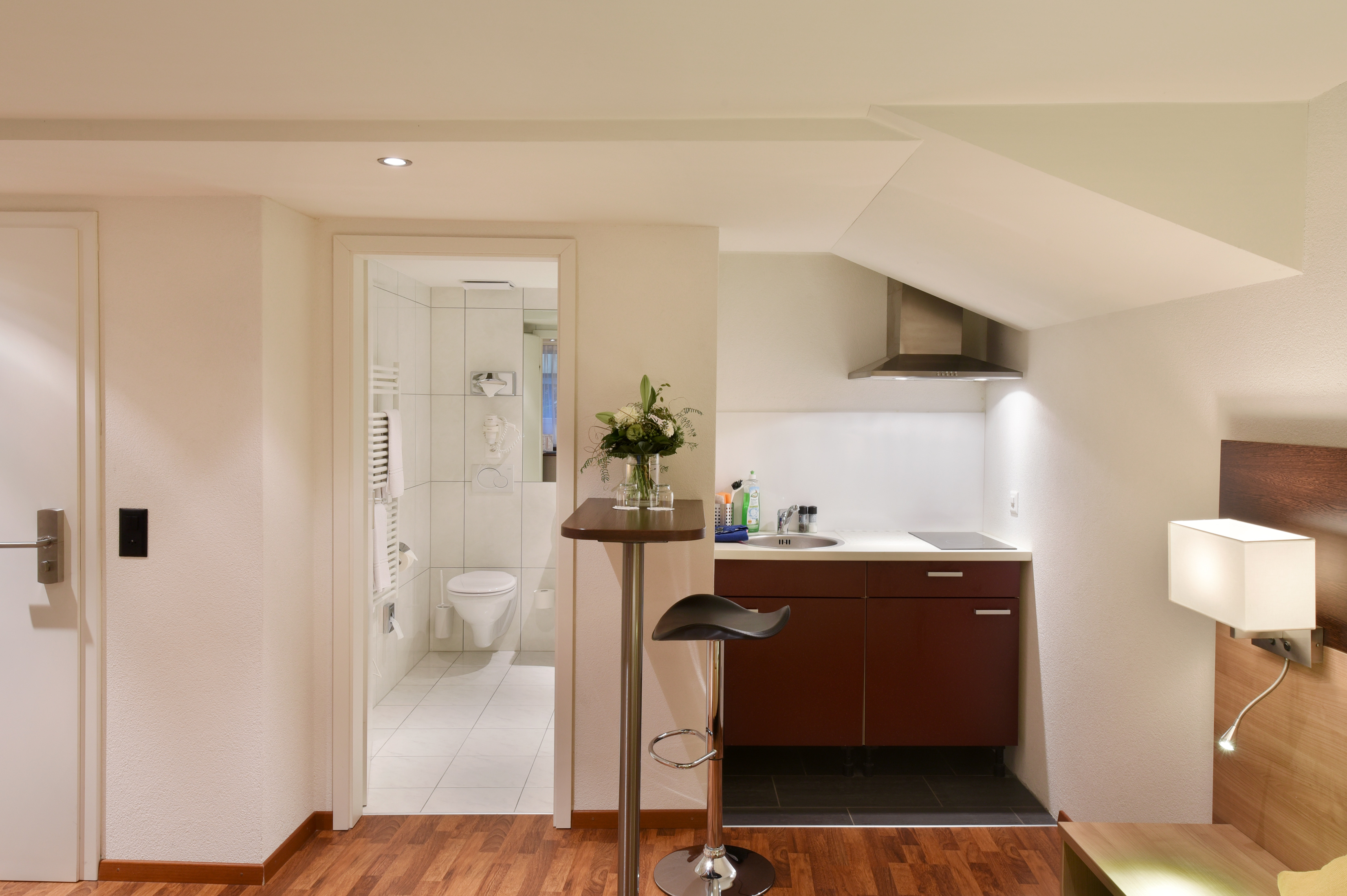 Stuio - mit Kitchene Stuio - mit Kitchene