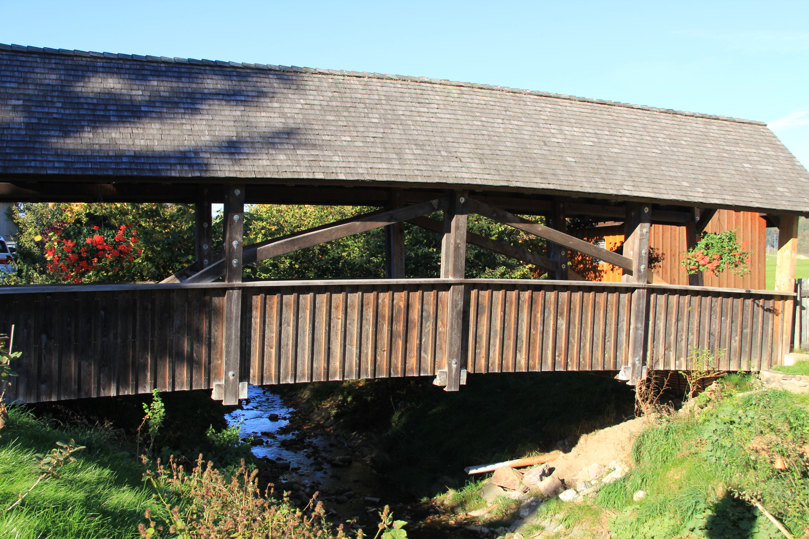 Holzbrücke Sommer Holzbrücke Sommer