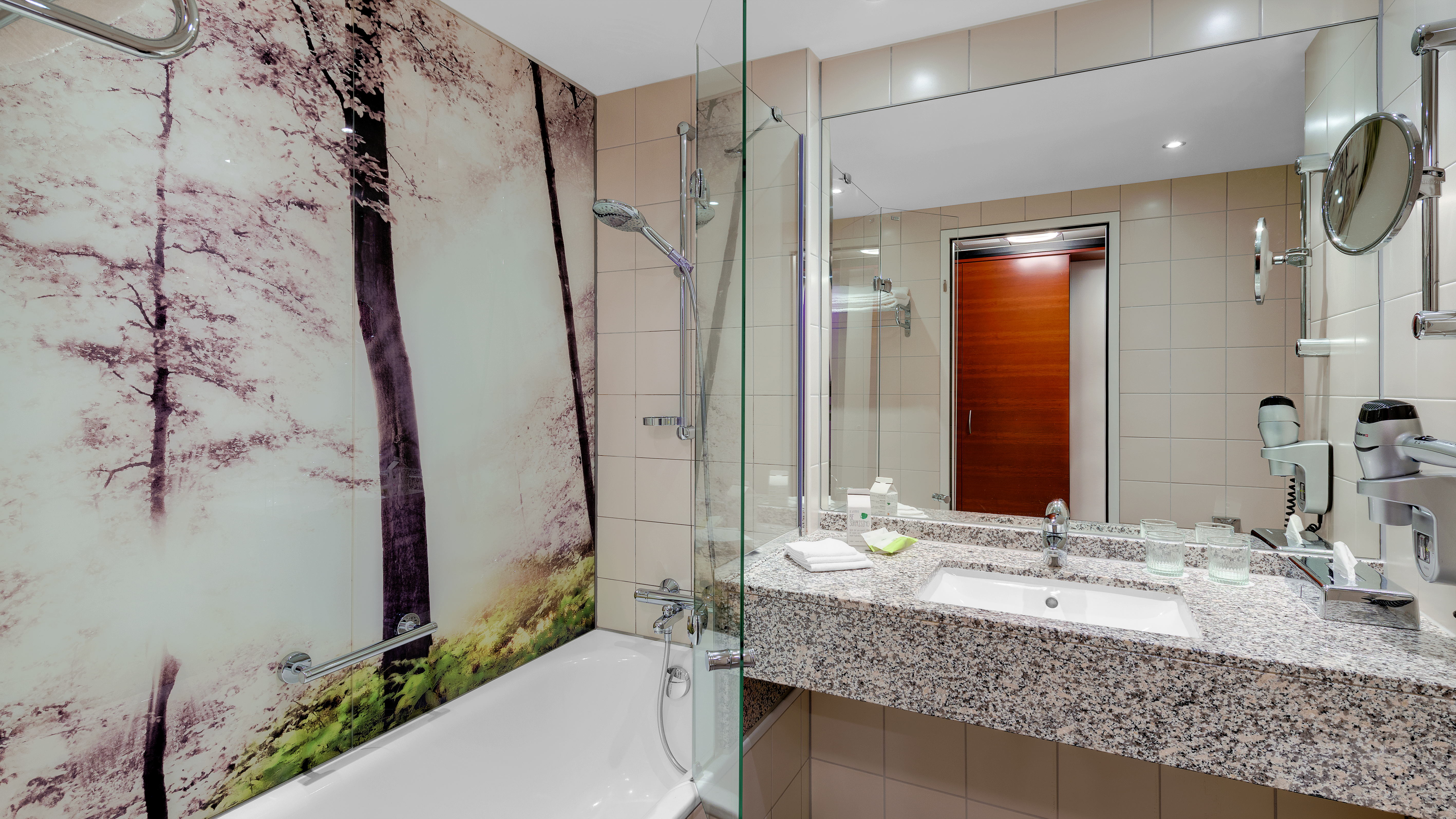 Business Superior Zimmer -Badezimmer Business Superior Zimmer -Badezimmer