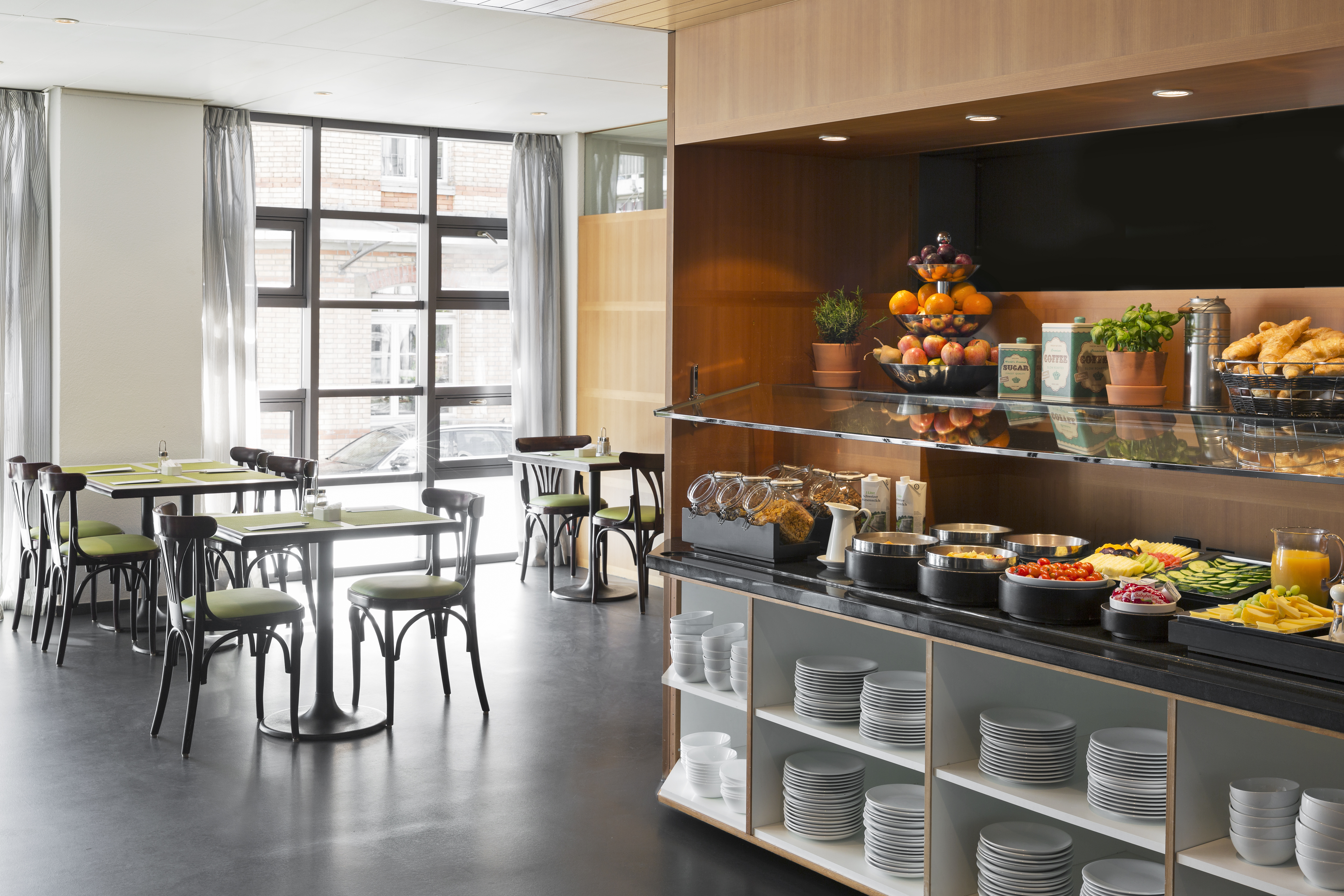 Kontinentales Frühstücksbufett Kontinentales Frühstücksbufett