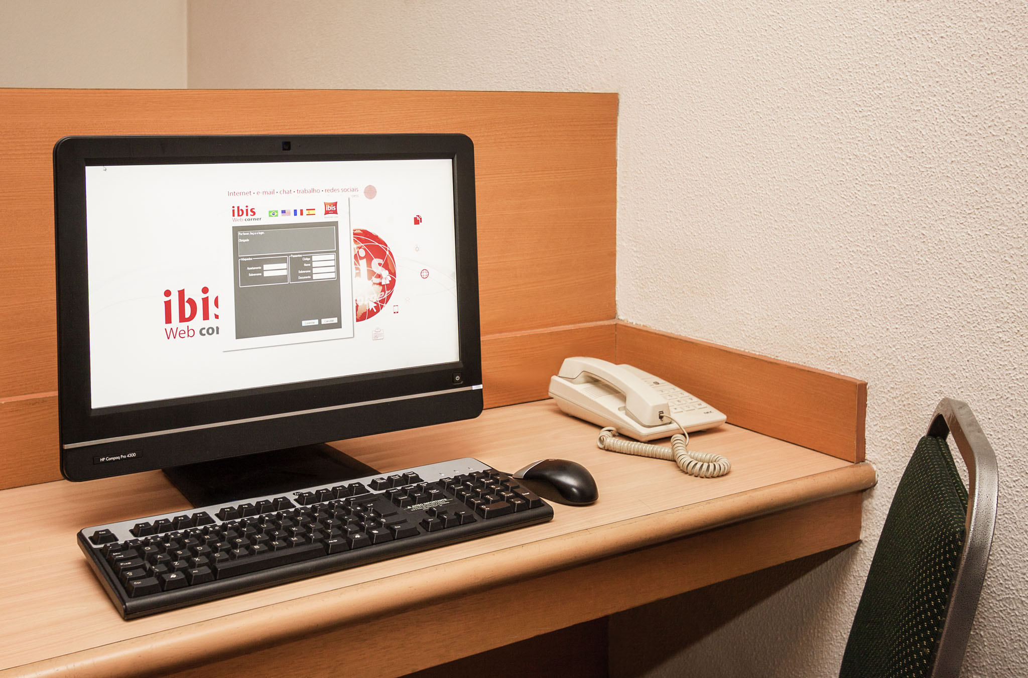 Web Corner Web Corner