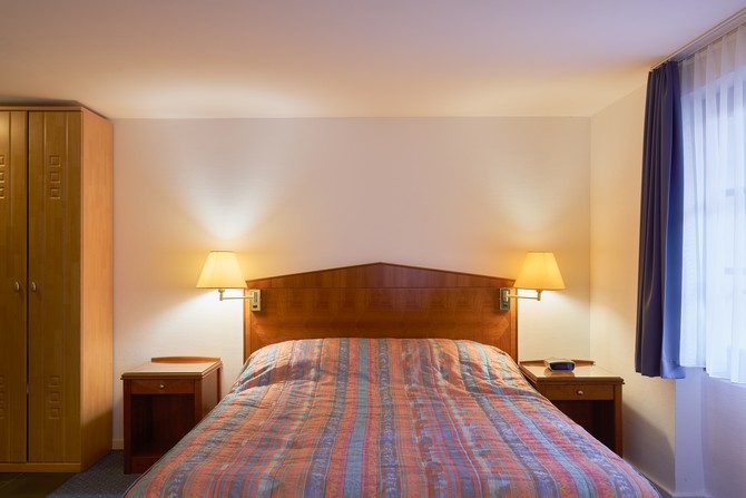 Hine Adon Fribourg City – image