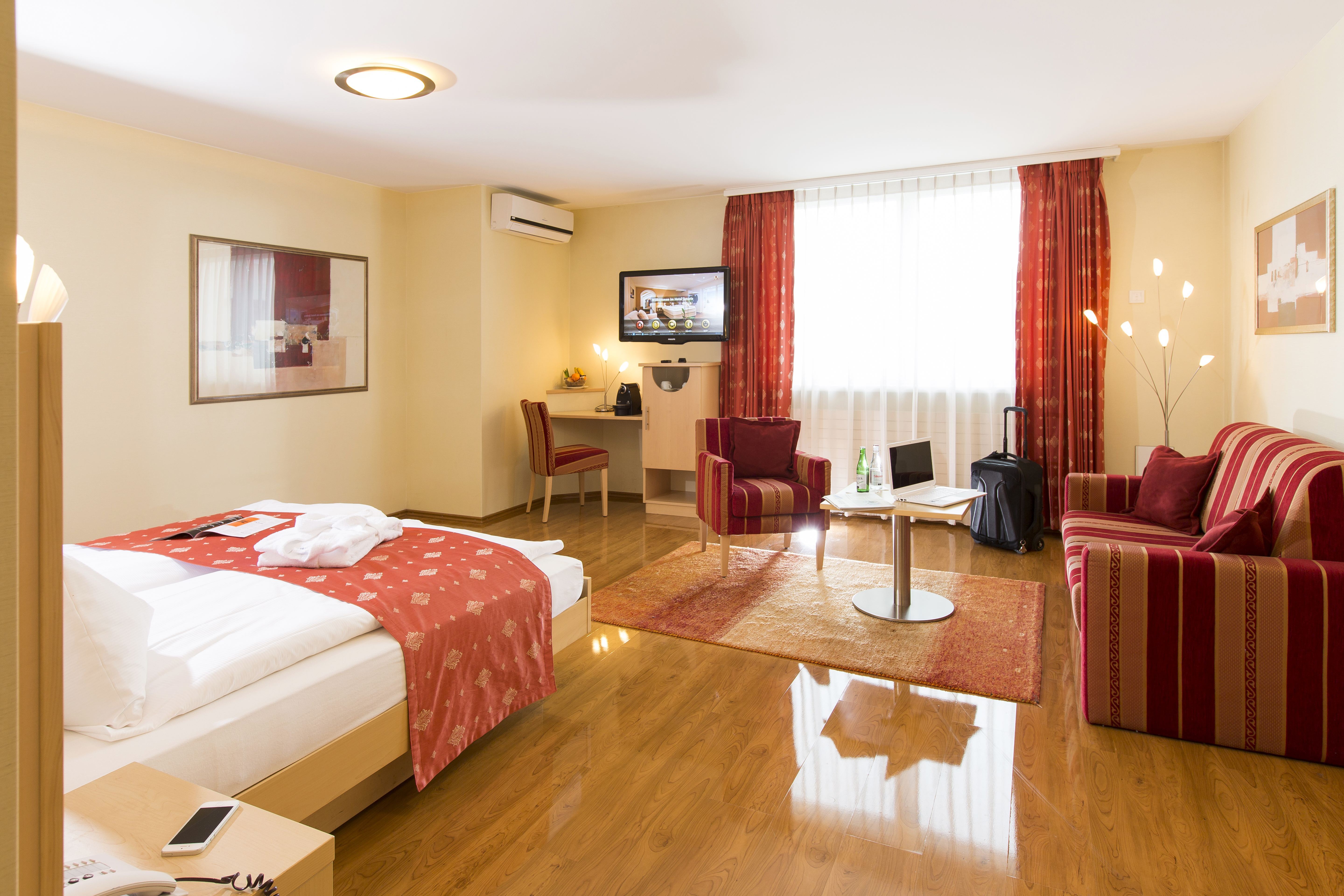 Junior Suite Junior Suite