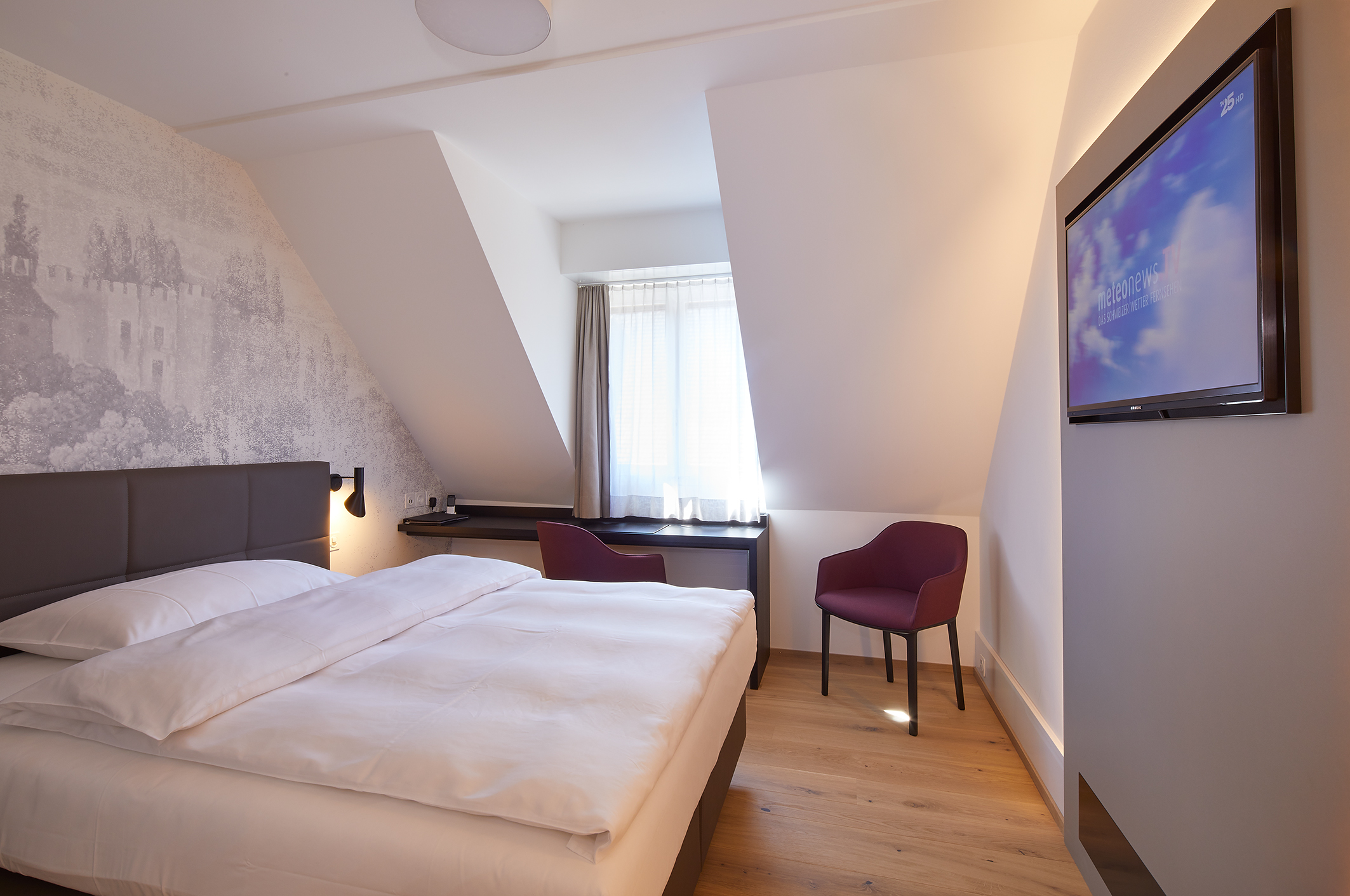 Queensize Economy Queensize Economy